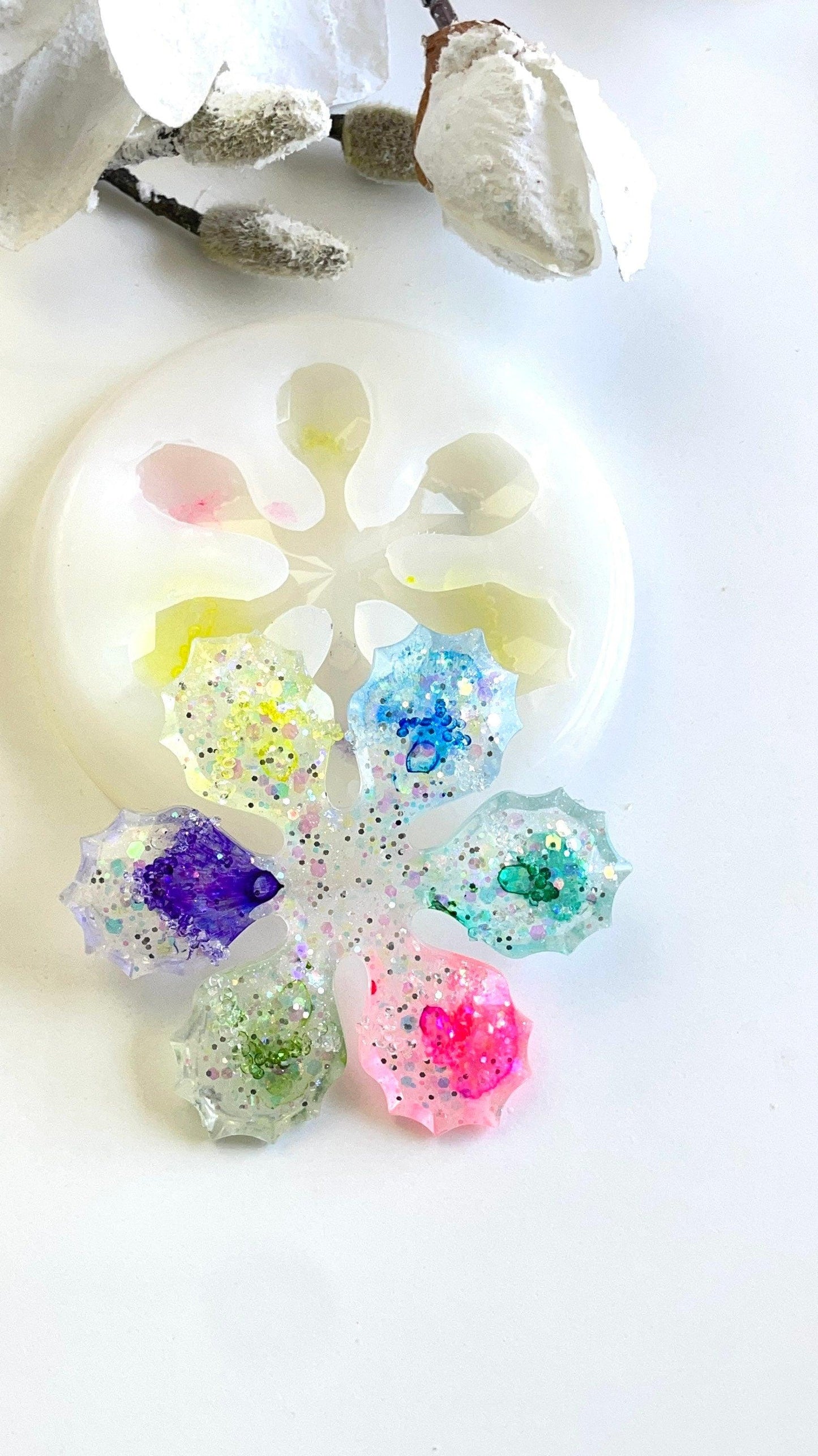 Large Christmas Silicone Mould Snowflake Mould, Bauble Mold Festive Mould, Christmas resin Christmas Decorations, Snowflake Bauble UK Seller Resin Molds Ideas Decor Shop