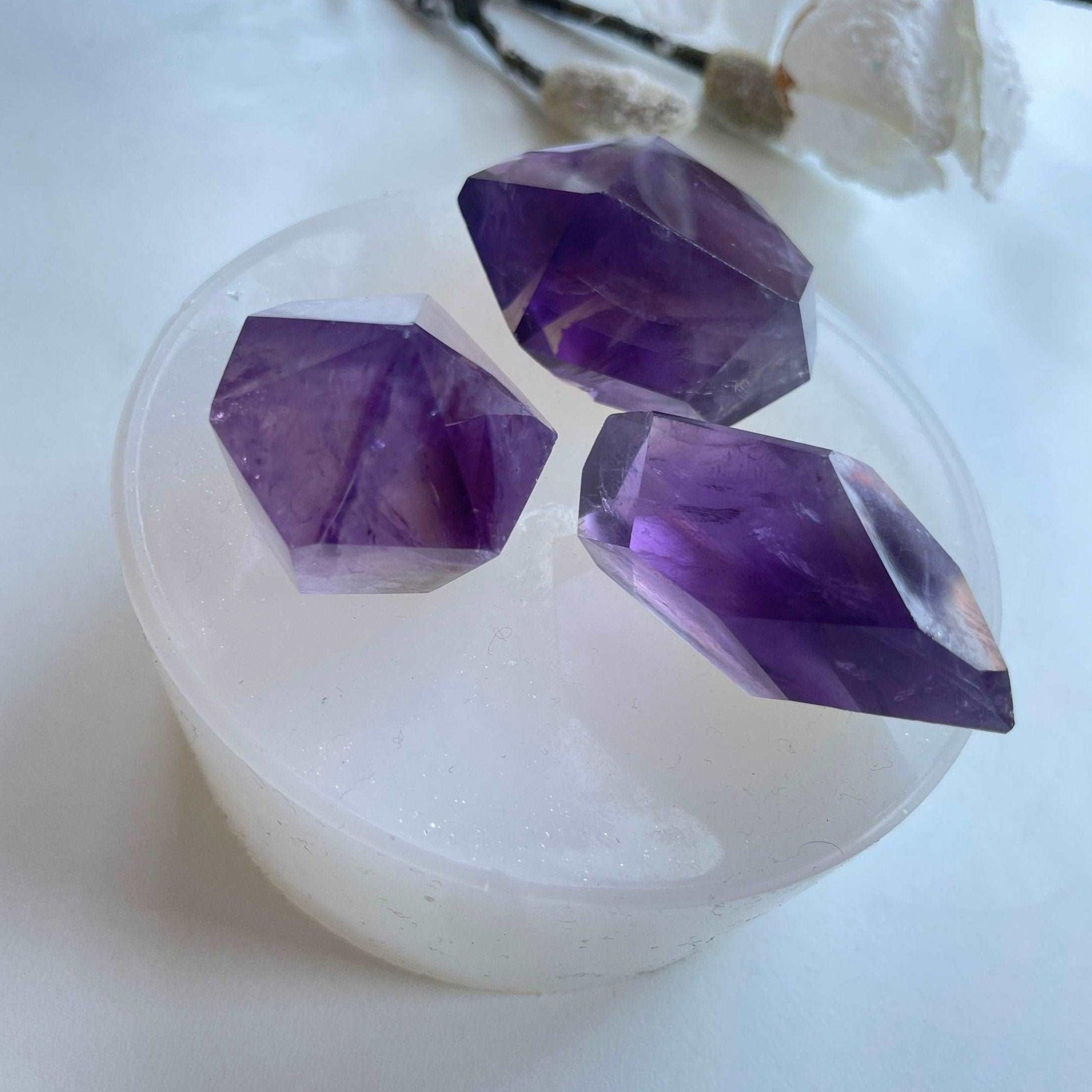 Stunning Amethyst Art and Jewelry Set with 3 Crystals Resin Molds Ideas Decor Shop