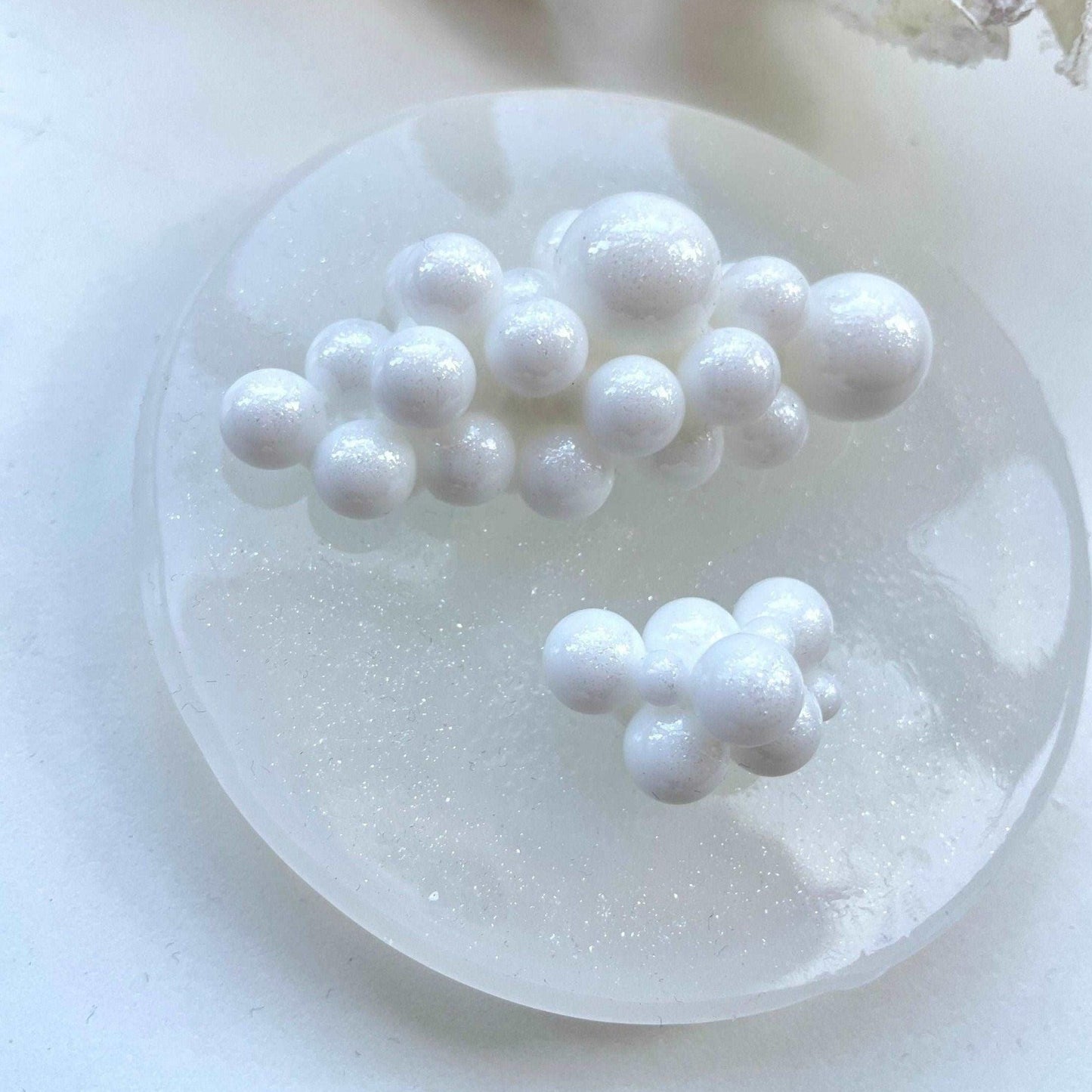 Create Stunning 3D Art with This Set of 2 Silicone Bubble Molds Resin Molds Ideas Decor Shop
