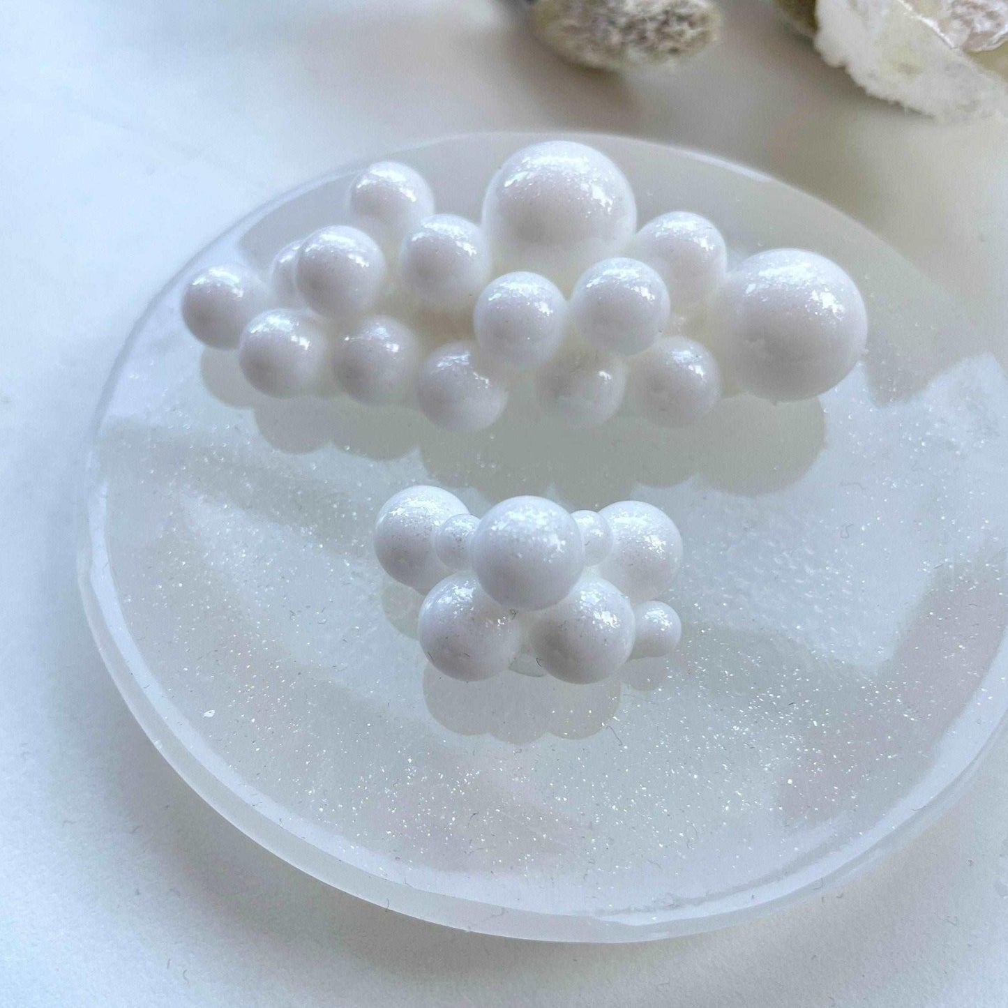Create Stunning 3D Art with This Set of 2 Silicone Bubble Molds Resin Molds Ideas Decor Shop