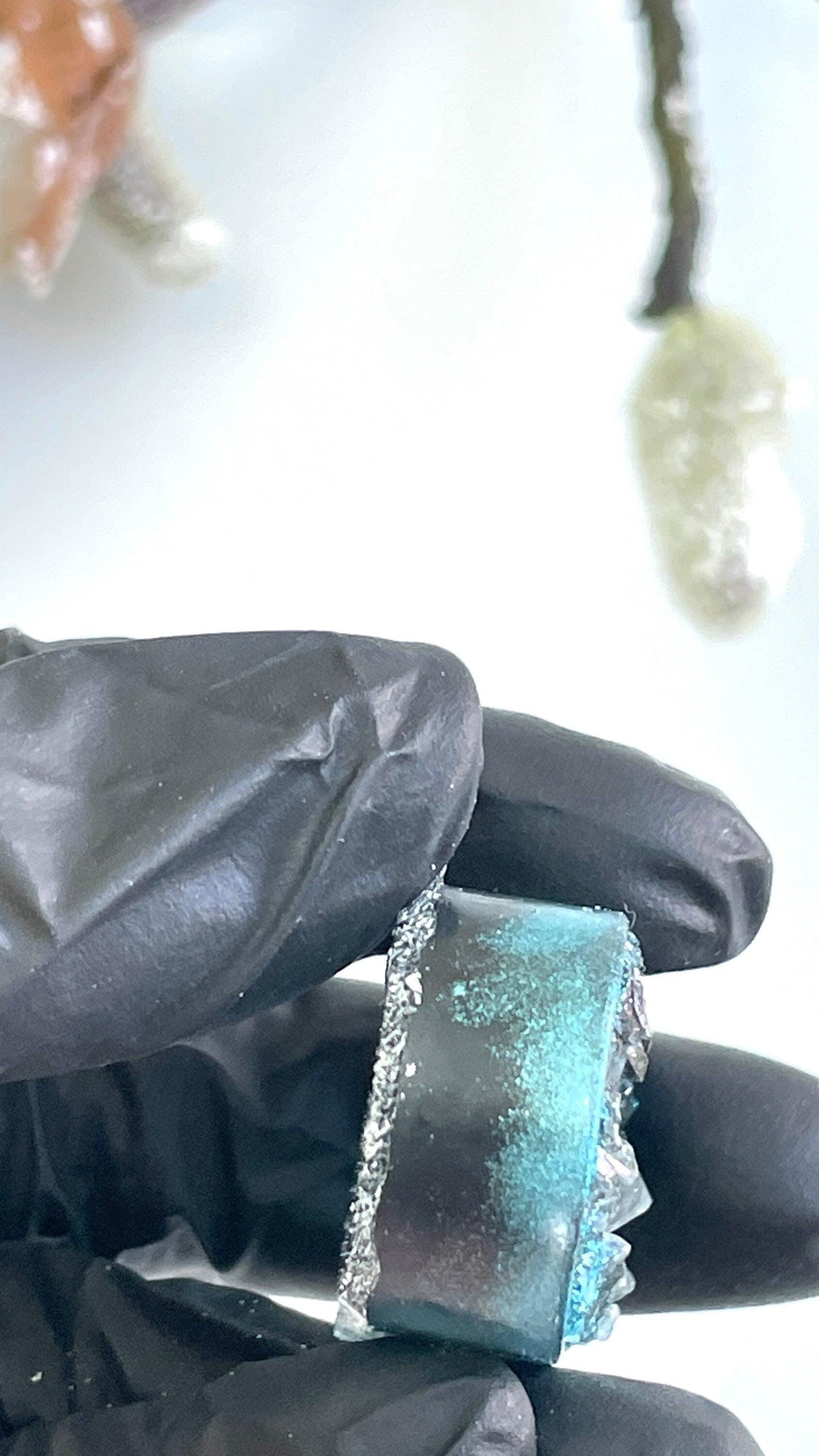 Druzy Oval Crystal Silicone Mold for Keyrings - Pendants, UV Resin Crafts Resin Molds Ideas Decor Shop