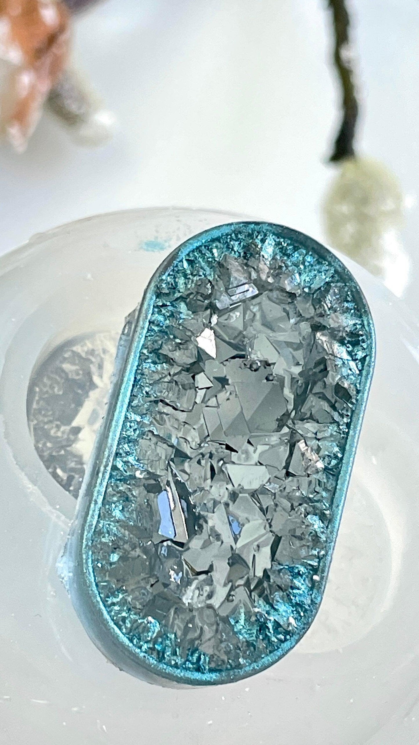 Druzy Oval Crystal Silicone Mold for Keyrings - Pendants, UV Resin Crafts Resin Molds Ideas Decor Shop Default Title