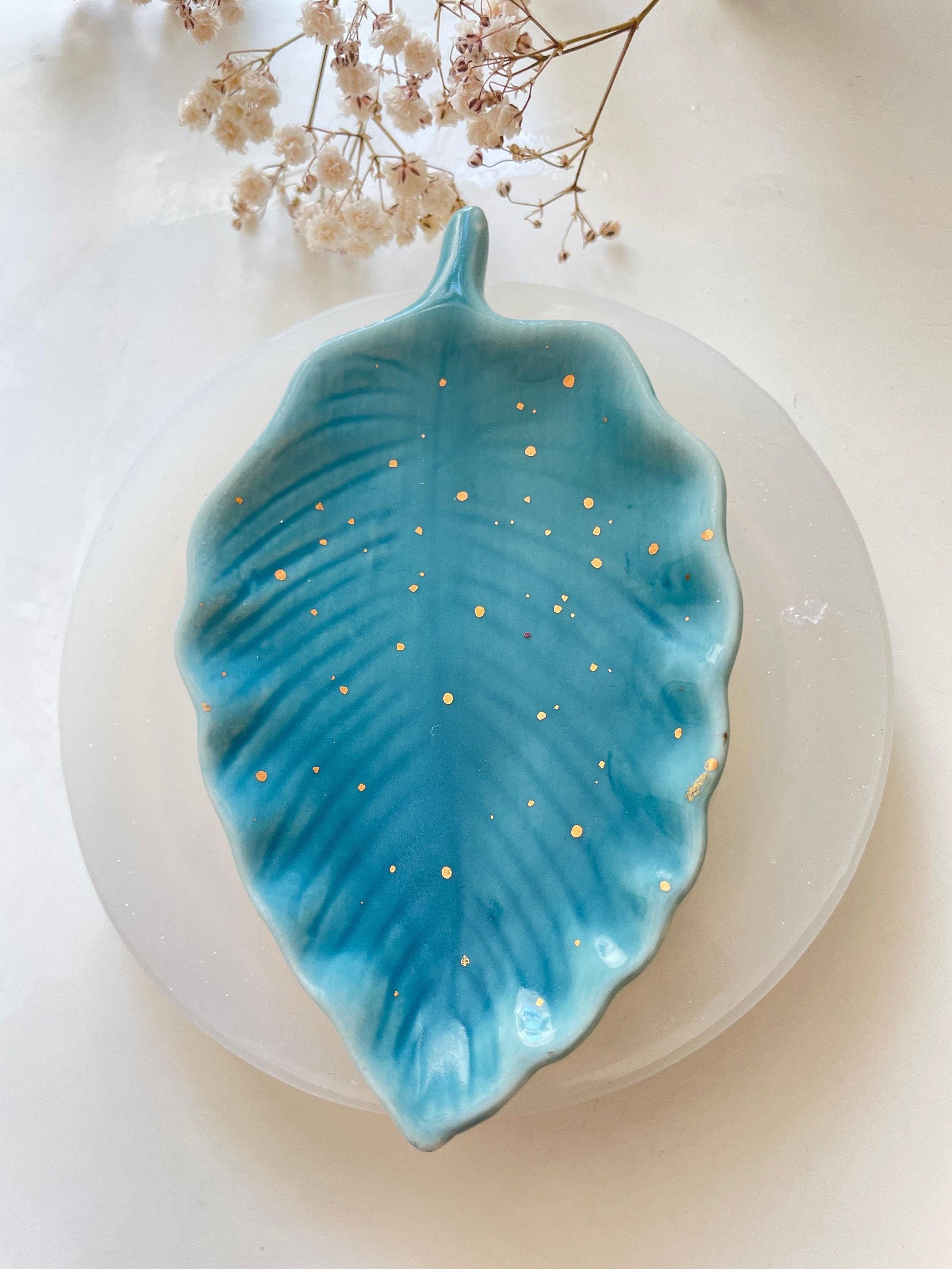 New Silicone Leaf Tray Mold for DIY Crafts - Mini Plate or Jewerly Stand Resin Molds Ideas Decor Shop