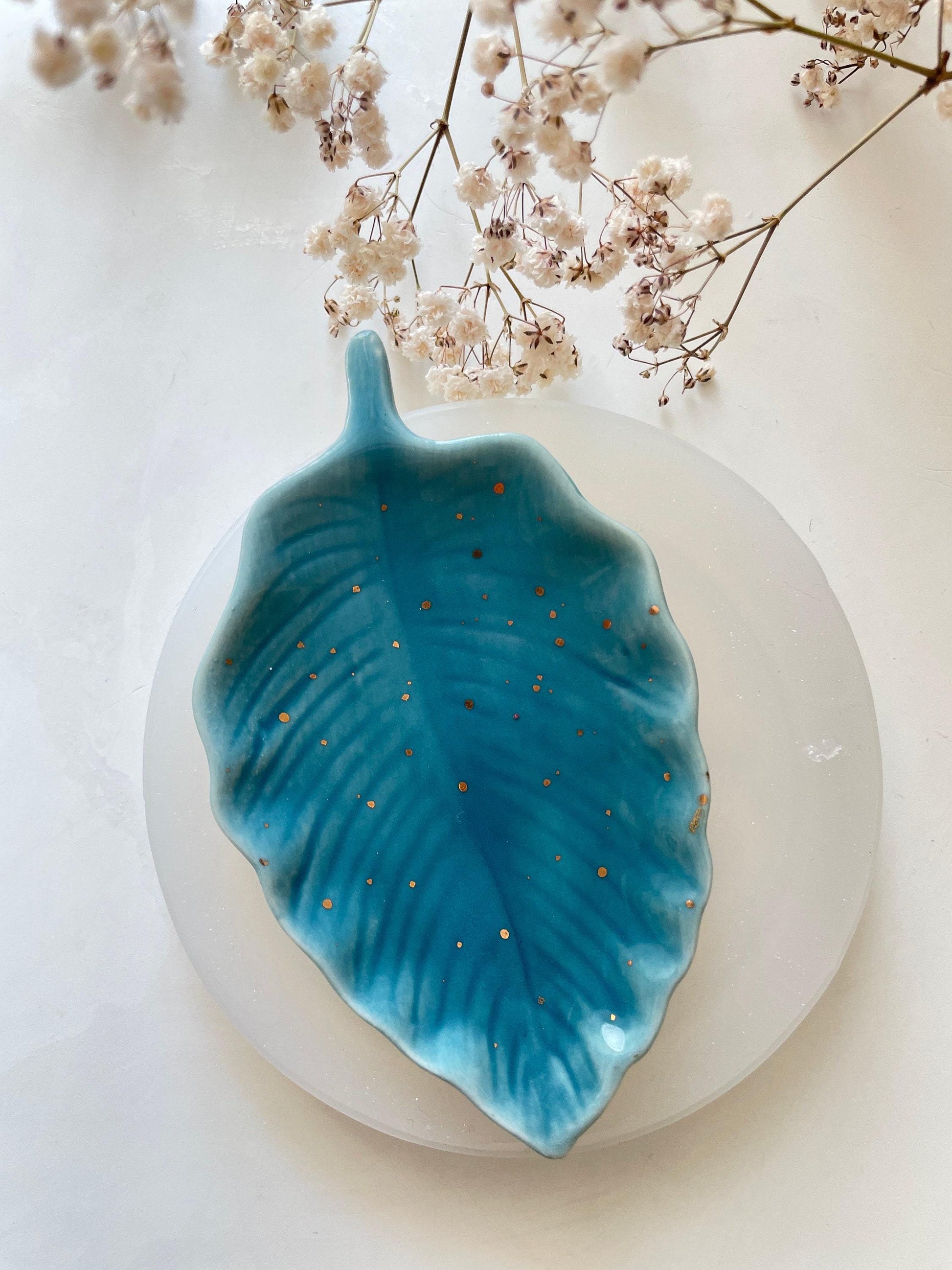 New Silicone Leaf Tray Mold for DIY Crafts - Mini Plate or Jewerly Stand Resin Molds Ideas Decor Shop