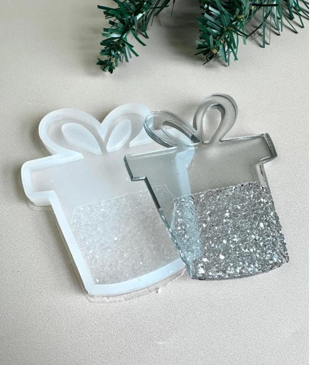 Silicone Resin Tree Toys Mould with Crystals for Christmas Gifts Resin Molds Ideas Decor Shop