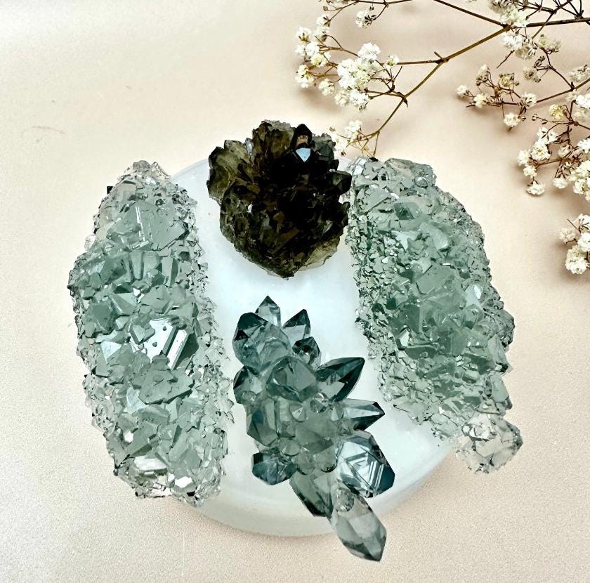 4 Piece Silicone Mold Set for Resin Art - Crystal Cluster Shapes Resin Molds Ideas Decor Shop