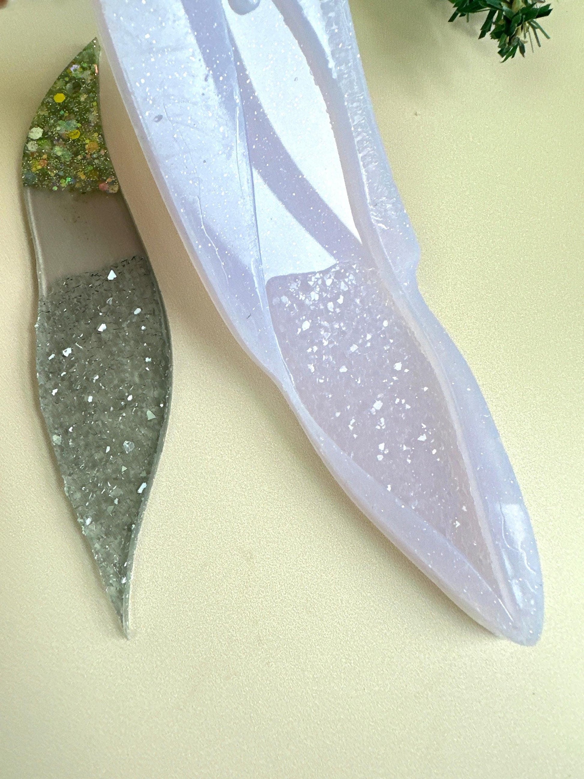 Resin Bookmark Silicone Mold Set with Crystal Sheet Design - Crafting Supplies Resin Molds Ideas Decor Shop