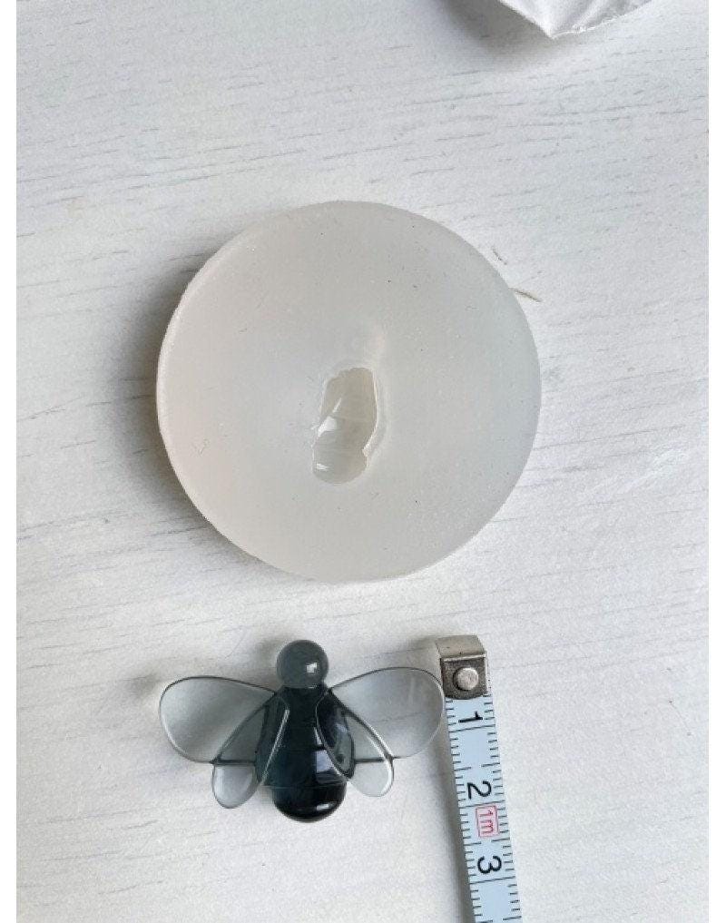 Mini Bee Figure Silicone Mold for Resin - Epoxy Bee Sculptures Resin Molds Ideas Decor Shop
