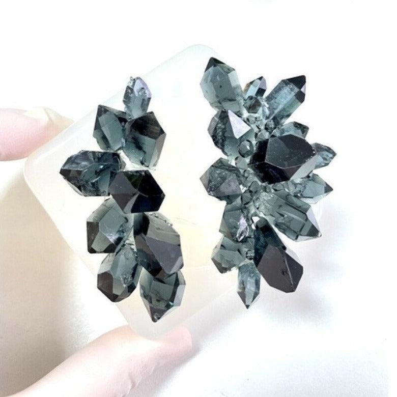 Stunning 2-Piece Crystal Cluster Mold with Little Crystals - Resin Crafting Supplies Silicone Mold Ideas Decor Shop