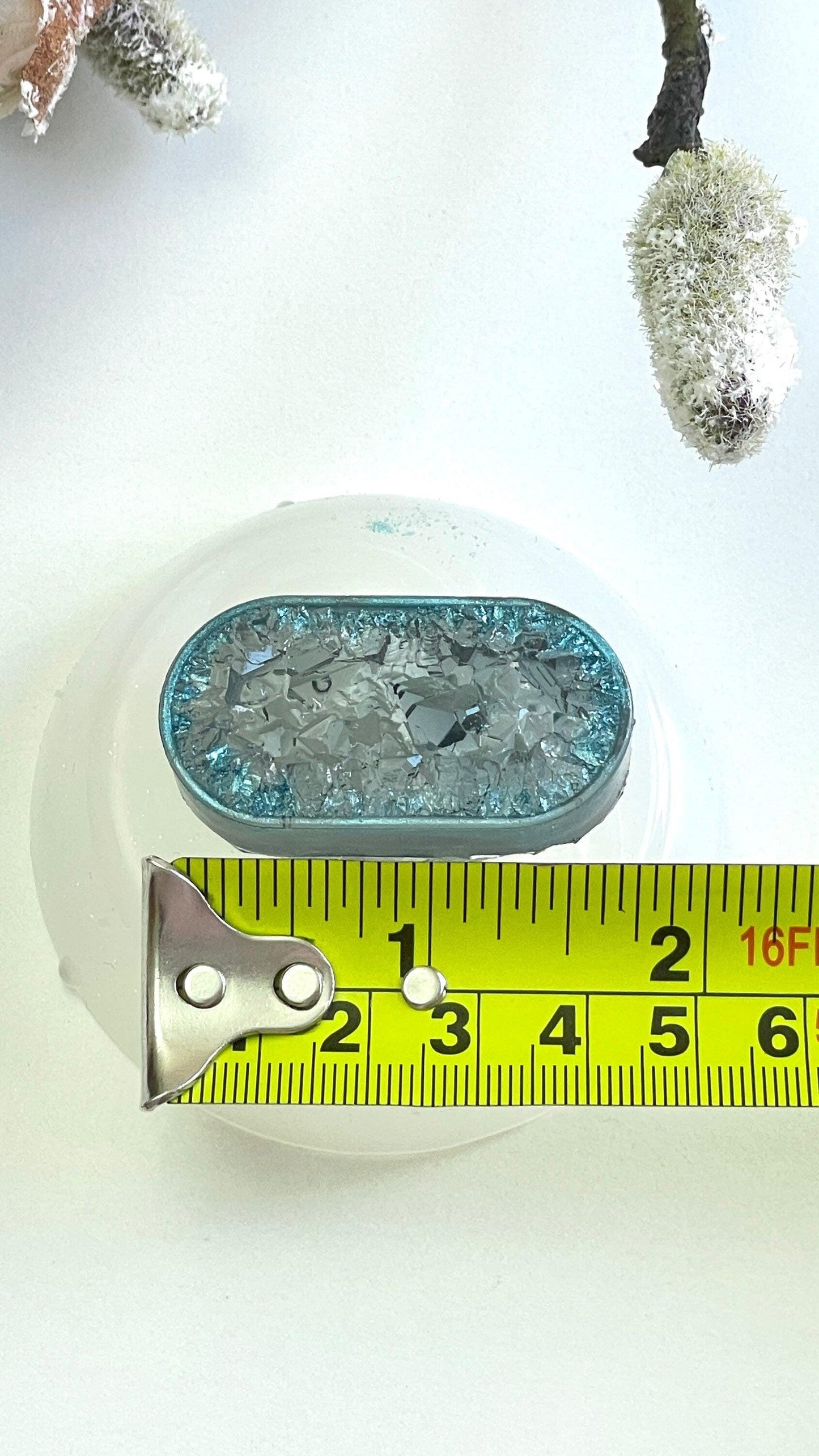 Druzy Oval Crystal Silicone Mold for Keyrings - Pendants, UV Resin Crafts Resin Molds Ideas Decor Shop