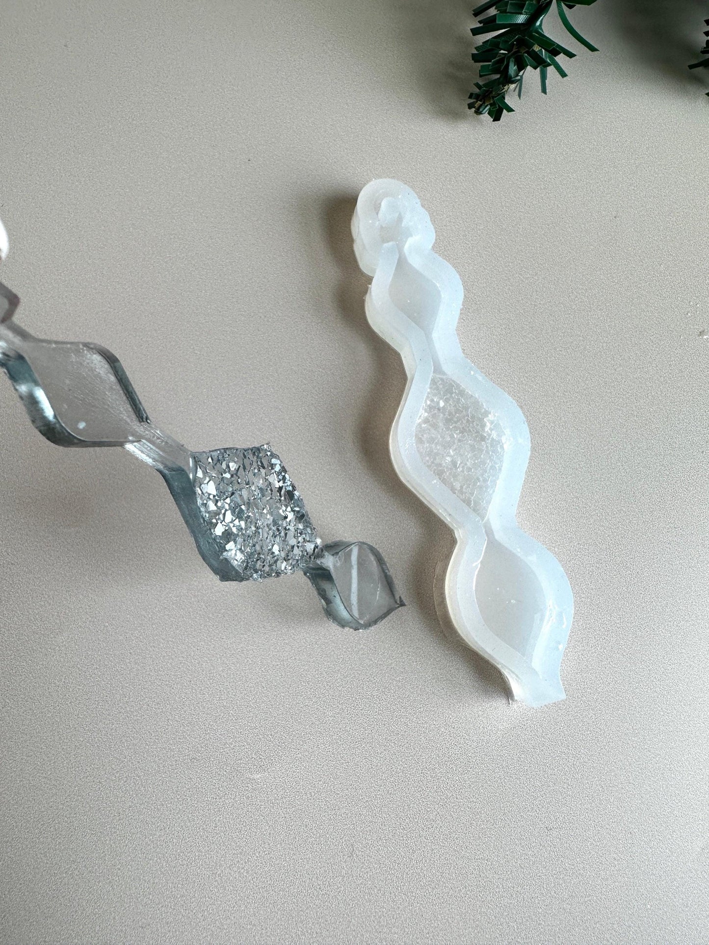 Icicle Shaped Resin Mold for DIY Christmas Ornaments - Crystal Embellishments - Holiday Gift Idea Silicone Mold Ideas Decor Shop
