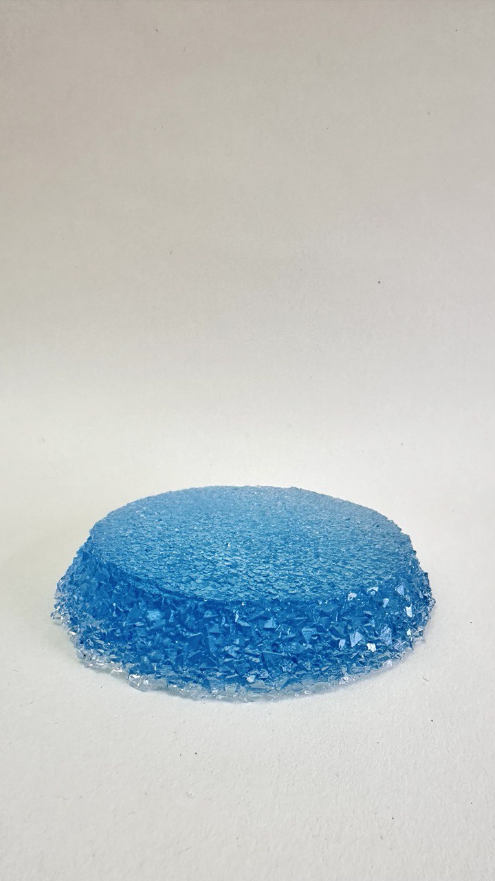 Coaster Mold with Glitter Edges Covered with Fine Crystal Chips
