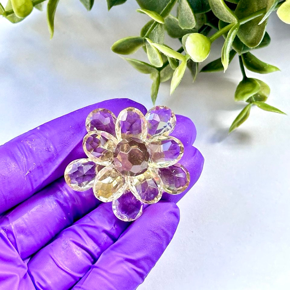 DIY Crystal Flower Mold - Cute Silicone Resin Crafting Supply