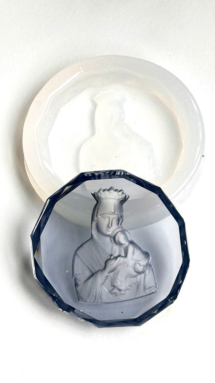 Silicone Mold for Resin - Virgin Mary and Baby Jesus