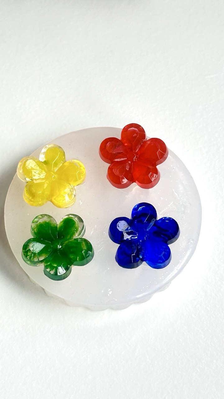 3D Floral Silicone Molds with 4 Unique Crystal Flower Designs