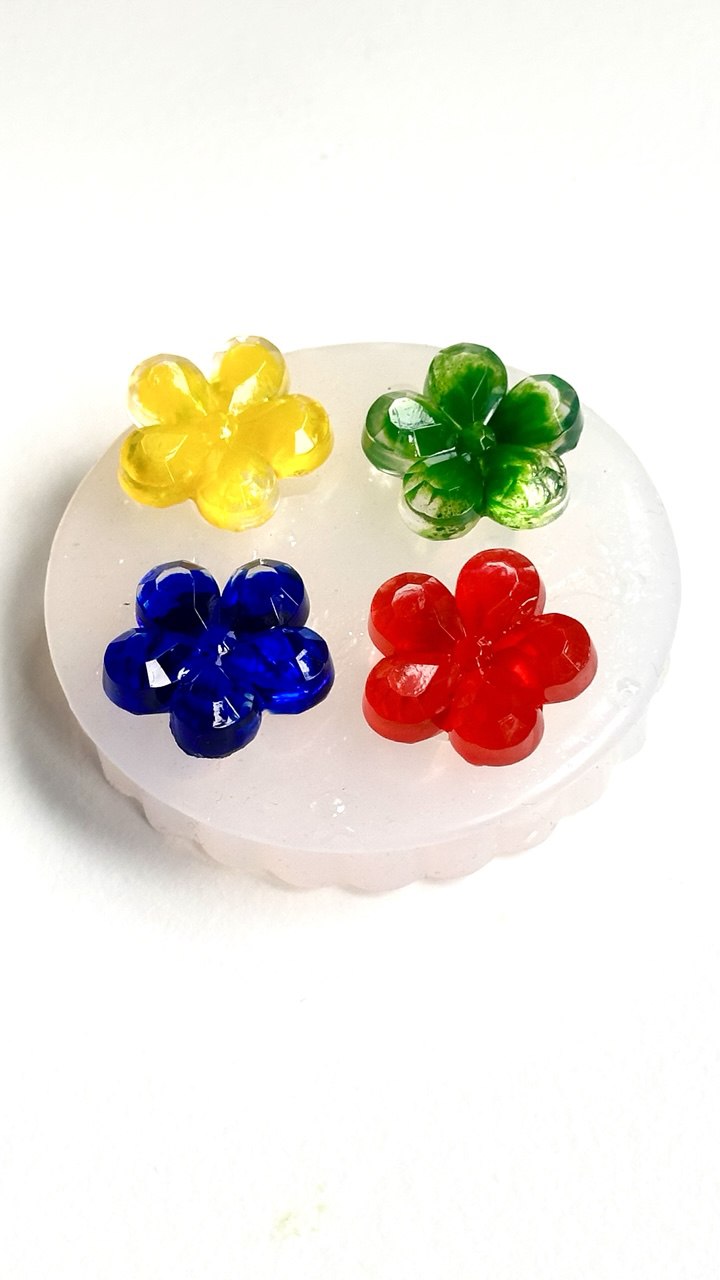 3D Floral Silicone Molds with 4 Unique Crystal Flower Designs