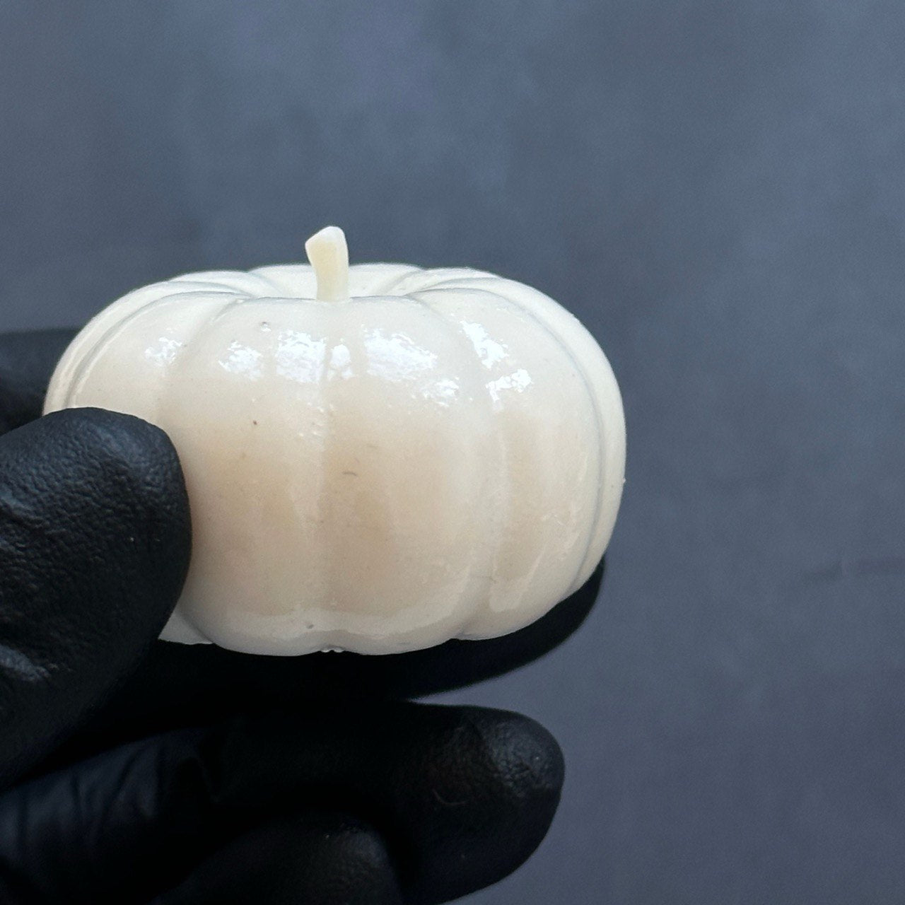 Pumpkin Silicone Mold – One Mold with 6 Mini Pumpkins