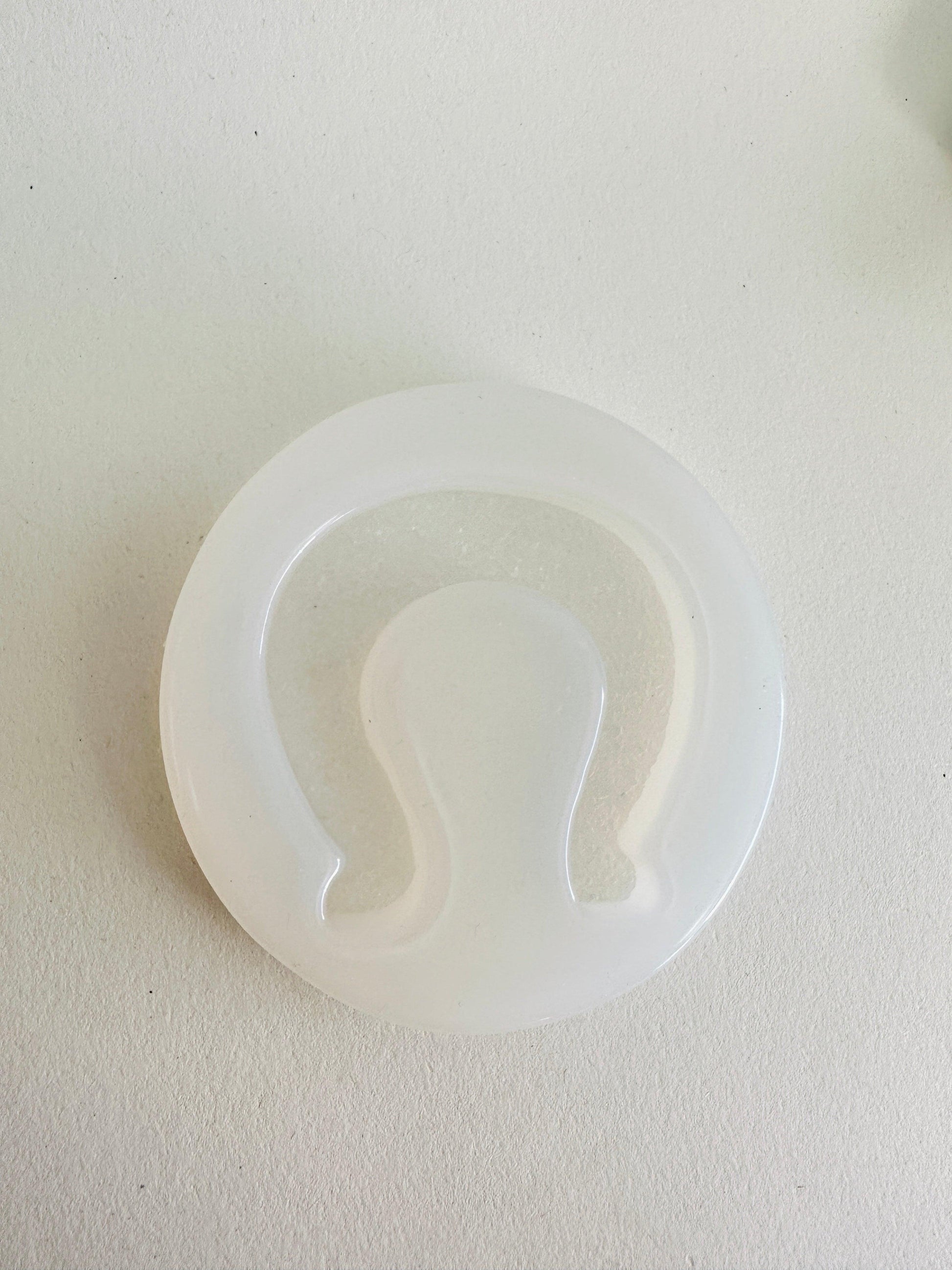 Horseshoe with Crystals Resin Silicone Mold - Sparkling DIY Craft Tool - Perfect for Jewelry Making - Unique Gift for Craft Lovers - Ideas Decor Shop