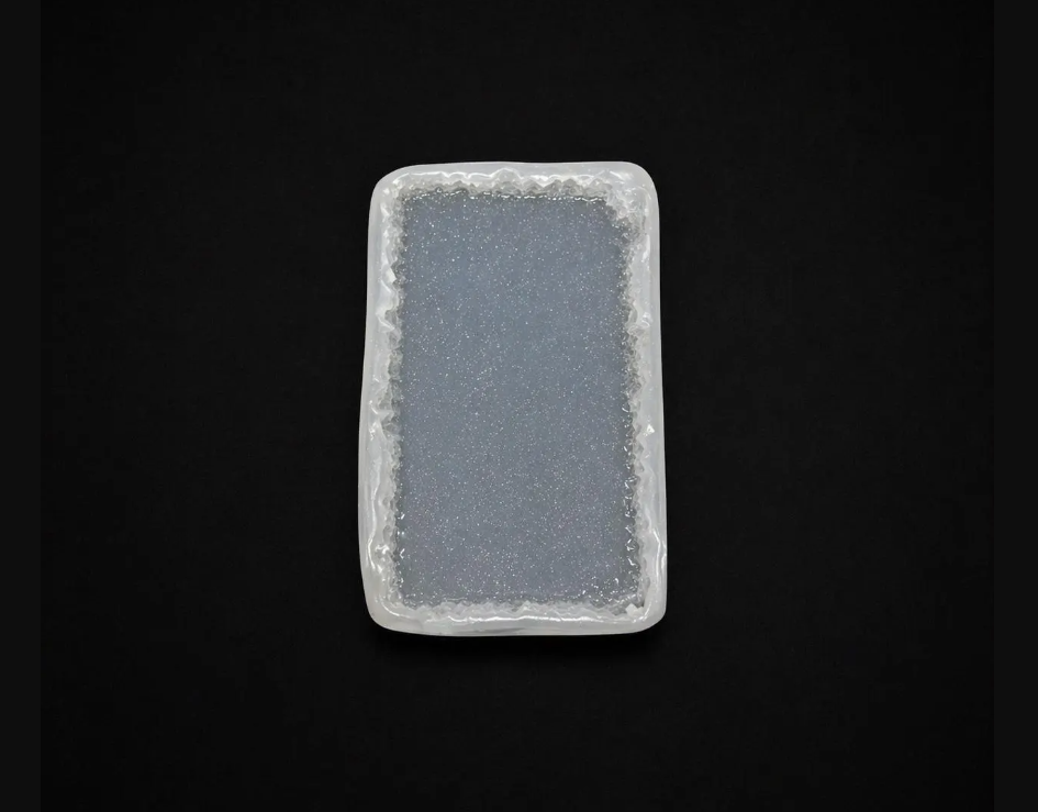 Large Rectangular Silicone Tray Mold Featuring Exquisite Crystal Edges