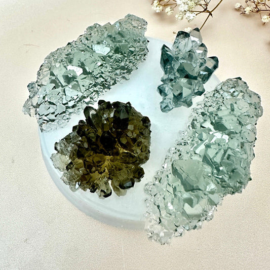 4 Piece Silicone Mold Set for Resin Art - Crystal Cluster Shapes - Ideas Decor Shop