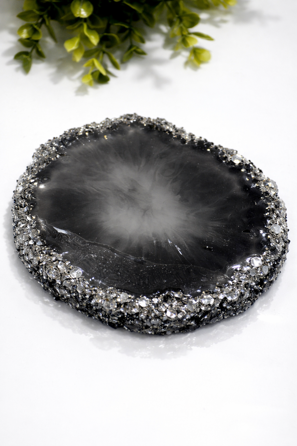 Large Round Resin Tray Mold with Crystal Edges - Silicone Craft Form for Chic Serving Platters - Ideas Decor Shop