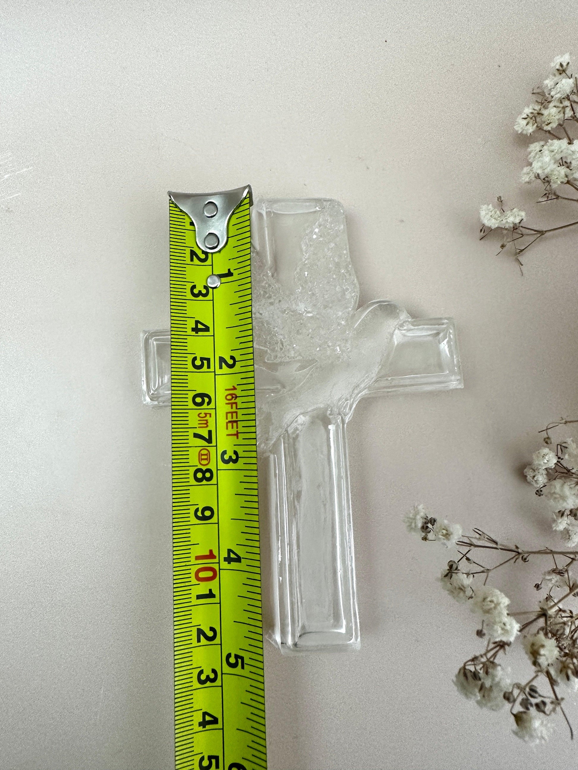 Figure of Cross with Dove Crystals Silicone Mould - Unique Religious Craft Tool - Perfect for DIY Projects - Ideal Christian Gift - Ideas Decor Shop