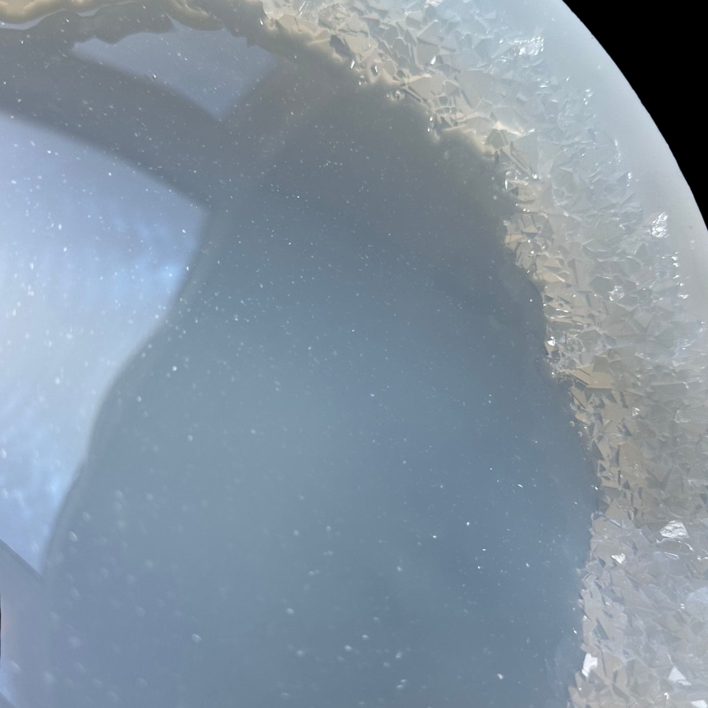 Large Round Resin Tray Mold with Crystal Edges - Silicone Craft Form for Chic Serving Platters