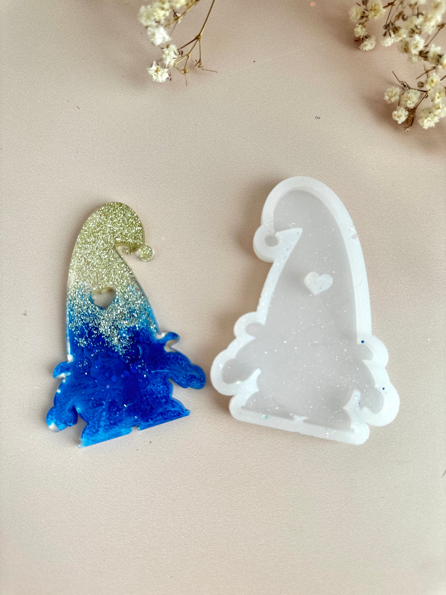 Gnome with a Heart  Christmas Tree Toys Silicone Mold for Resin Art Supplies