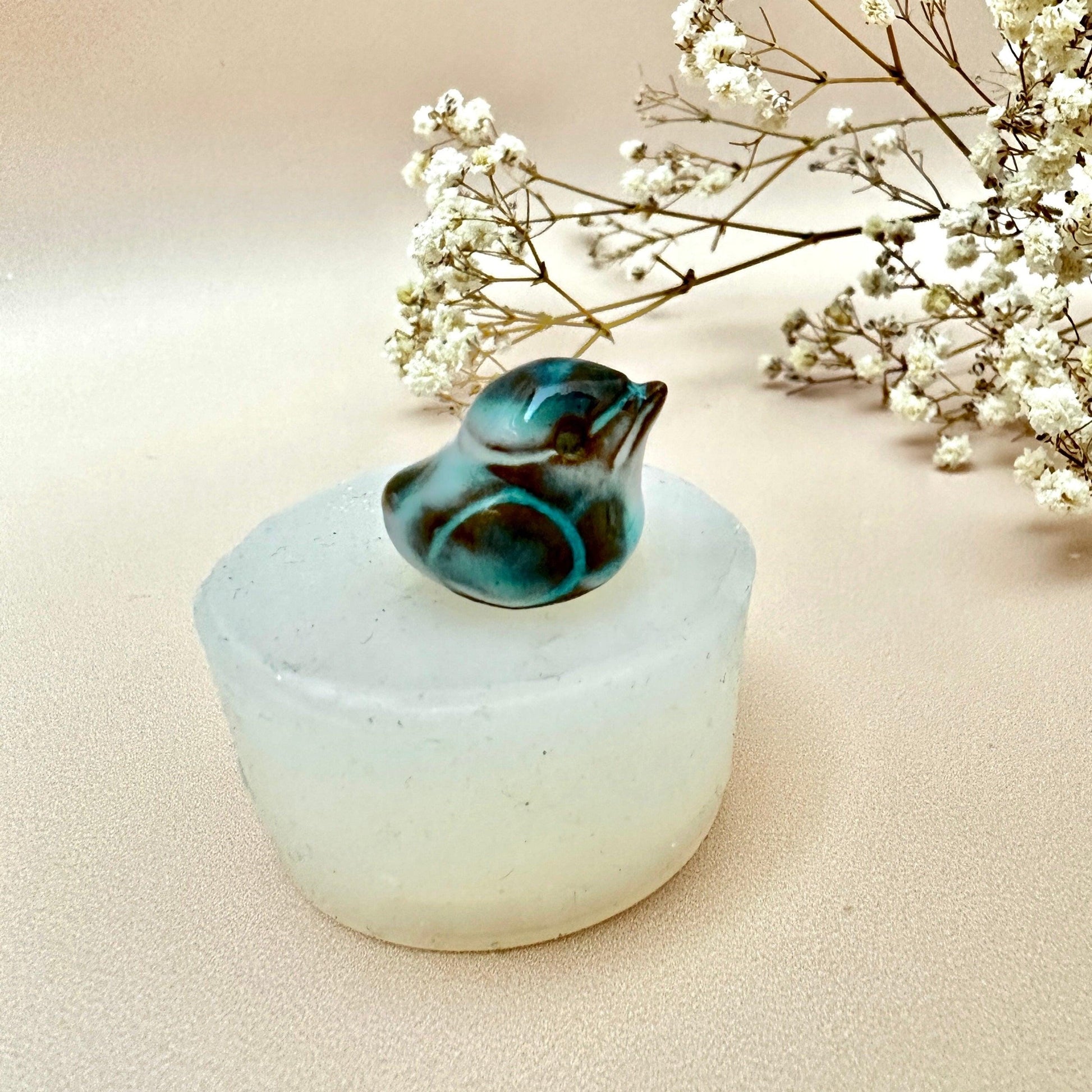 Adorable 3D Mini Bird Silicone Mold for Resin and Epoxy Crafting - Ideas Decor Shop