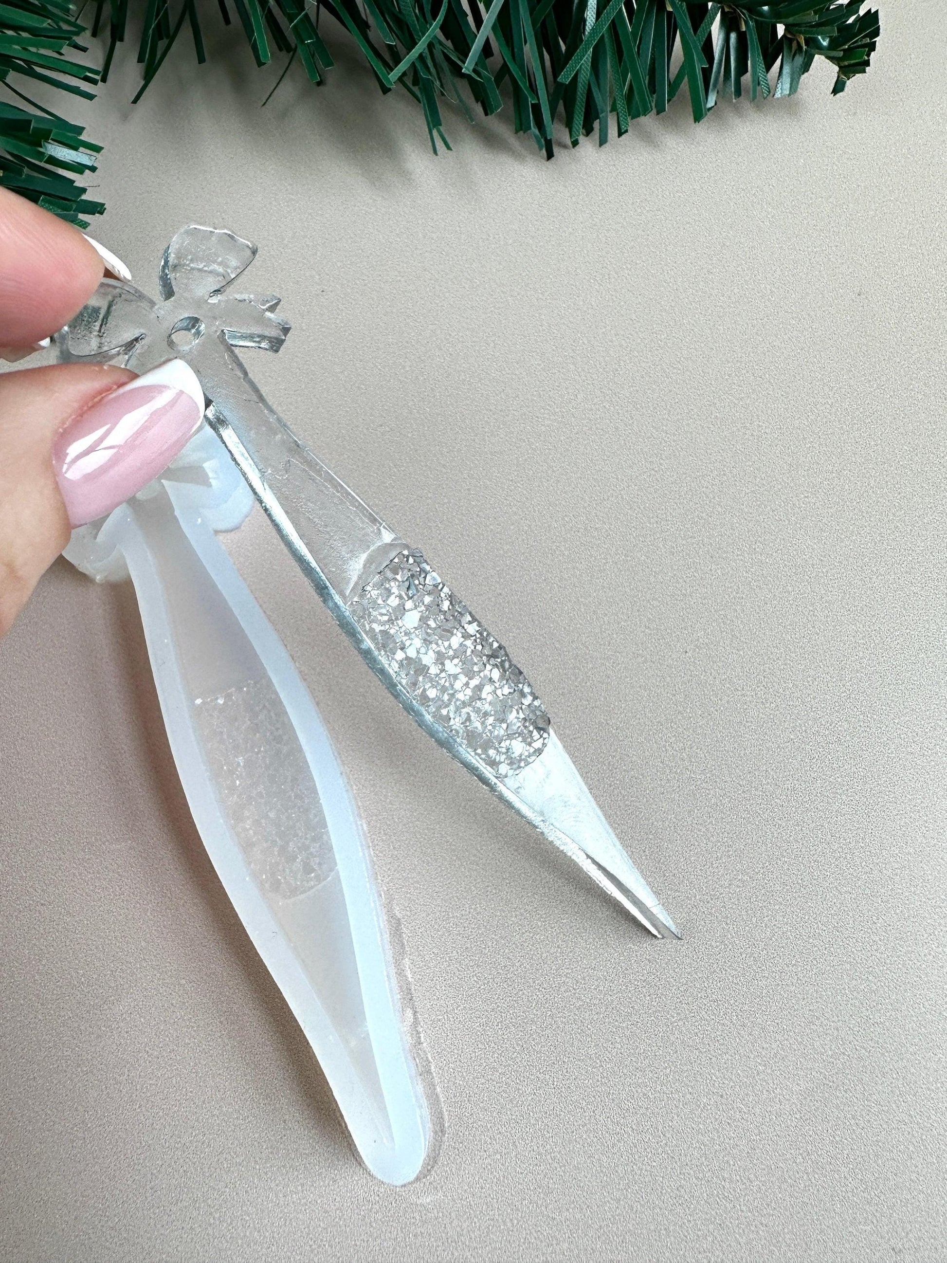 Christmas Tree Ornament Mold, Holiday Icicle Silicone Mold - Ideas Decor Shop