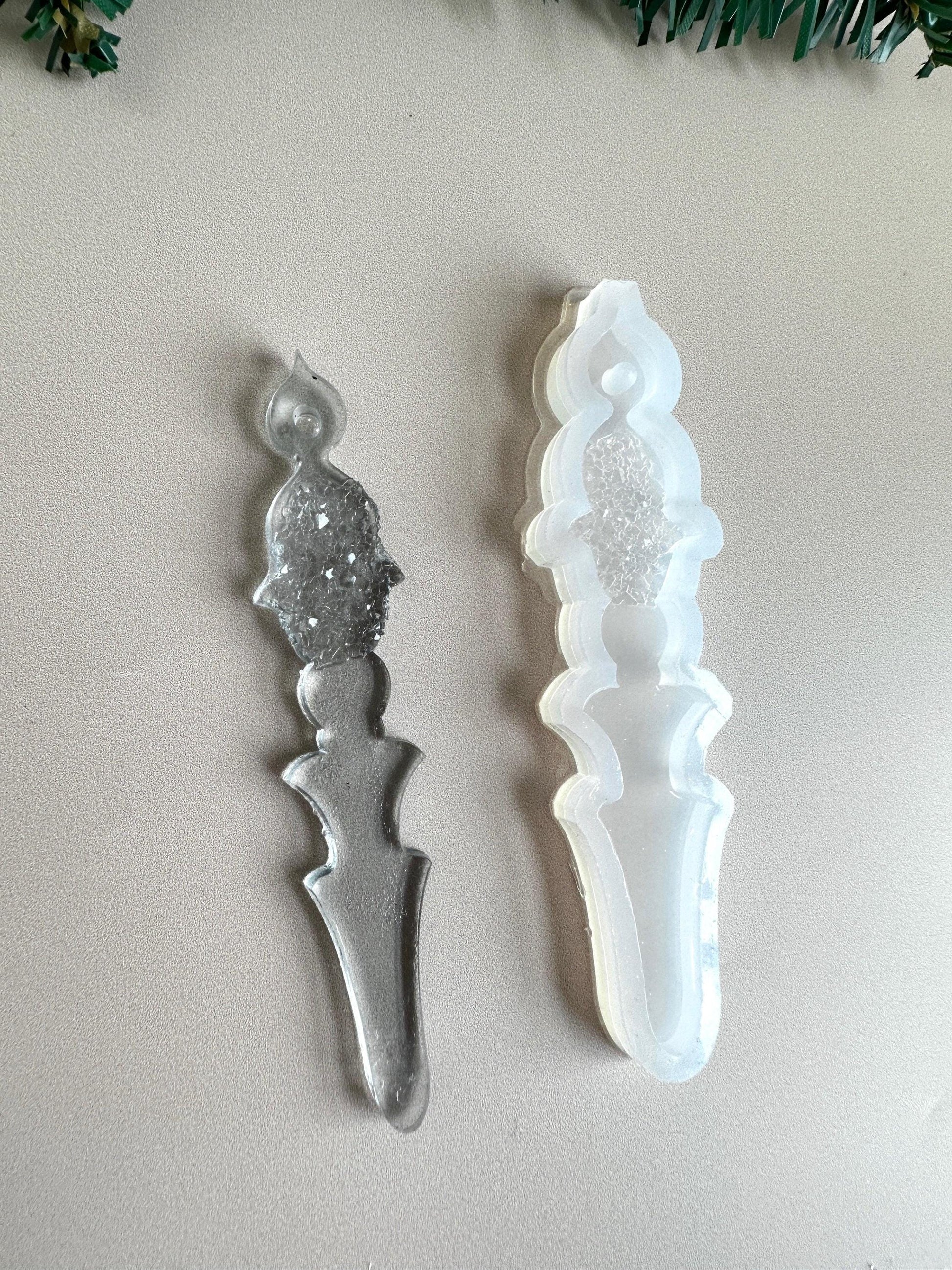 Christmas Tree Ornament Silicone Mold with Crystals - Icicle Shape for Resin Crafting - Ideas Decor Shop