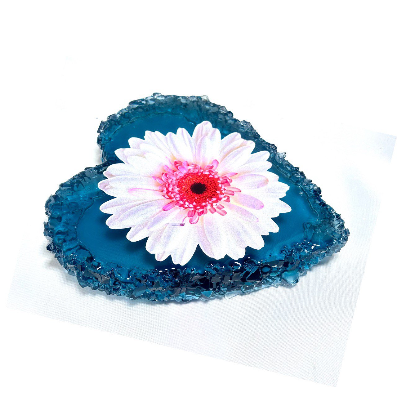 Crystal Edge Heart Geode Silicone Mold - Ideas Decor Shop