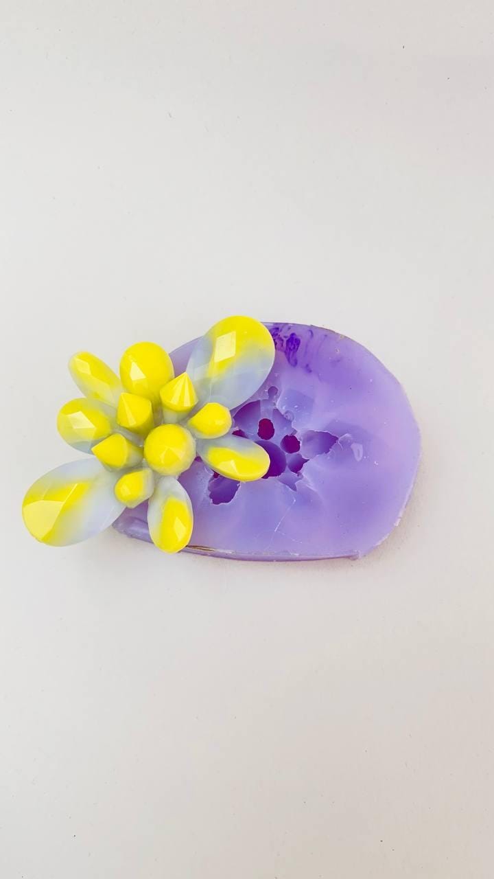Crystal Flower Silicone Resin Mold for Jewelry and Resin Creations - Ideas Decor Shop