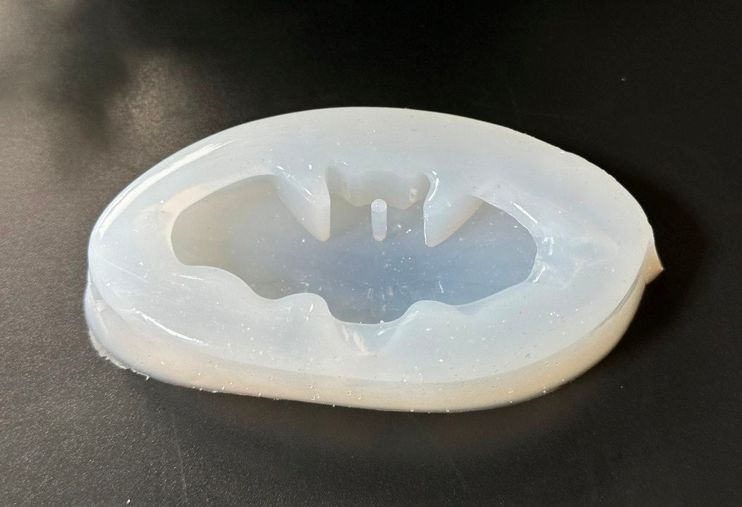 Crystal Heart Silicone Mold for Resin - Ideas Decor Shop