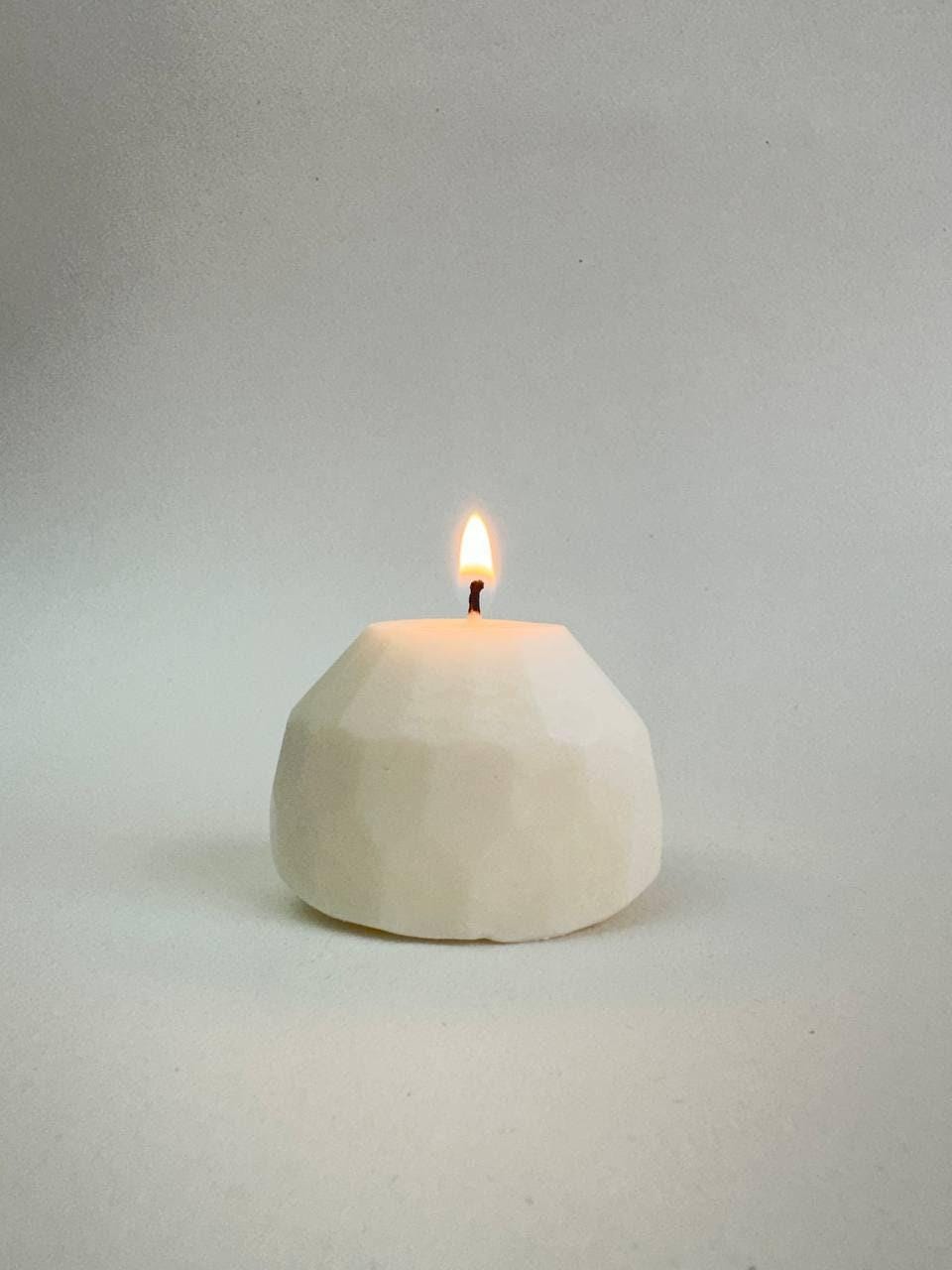 Elegant Crystal Candle Mold for Luxe Home Decor - Ideas Decor Shop