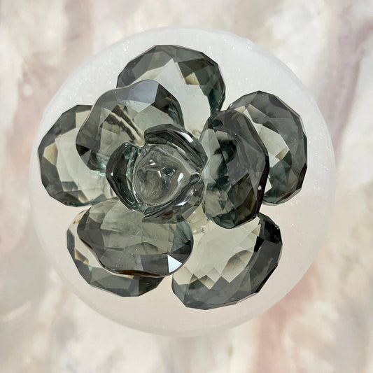 Exquisite Crystal Flower Resin Silicone Mold: Craft Stunning Floral Creations - Ideas Decor Shop