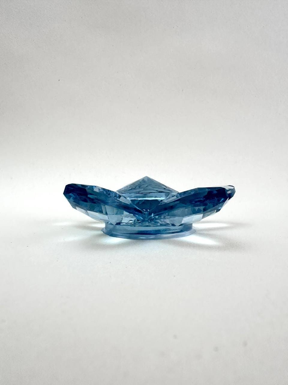 Exquisite Crystal Flower Resin Silicone Mold for Stunning Crafts - Ideas Decor Shop