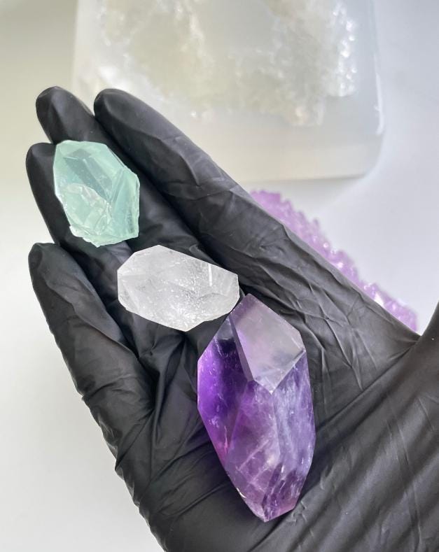 Extra Large Crystal Cluster Design with 3 Bonus Crystals - Ideas Decor Shop
