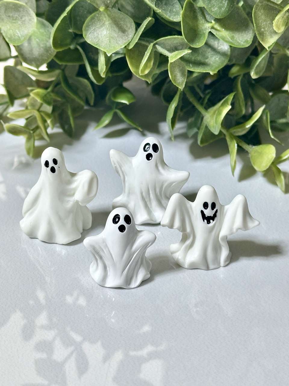 Ghost Silicone Mold – 4 Ghost Shapes, 2.5 - 3.5 cm - Ideas Decor Shop