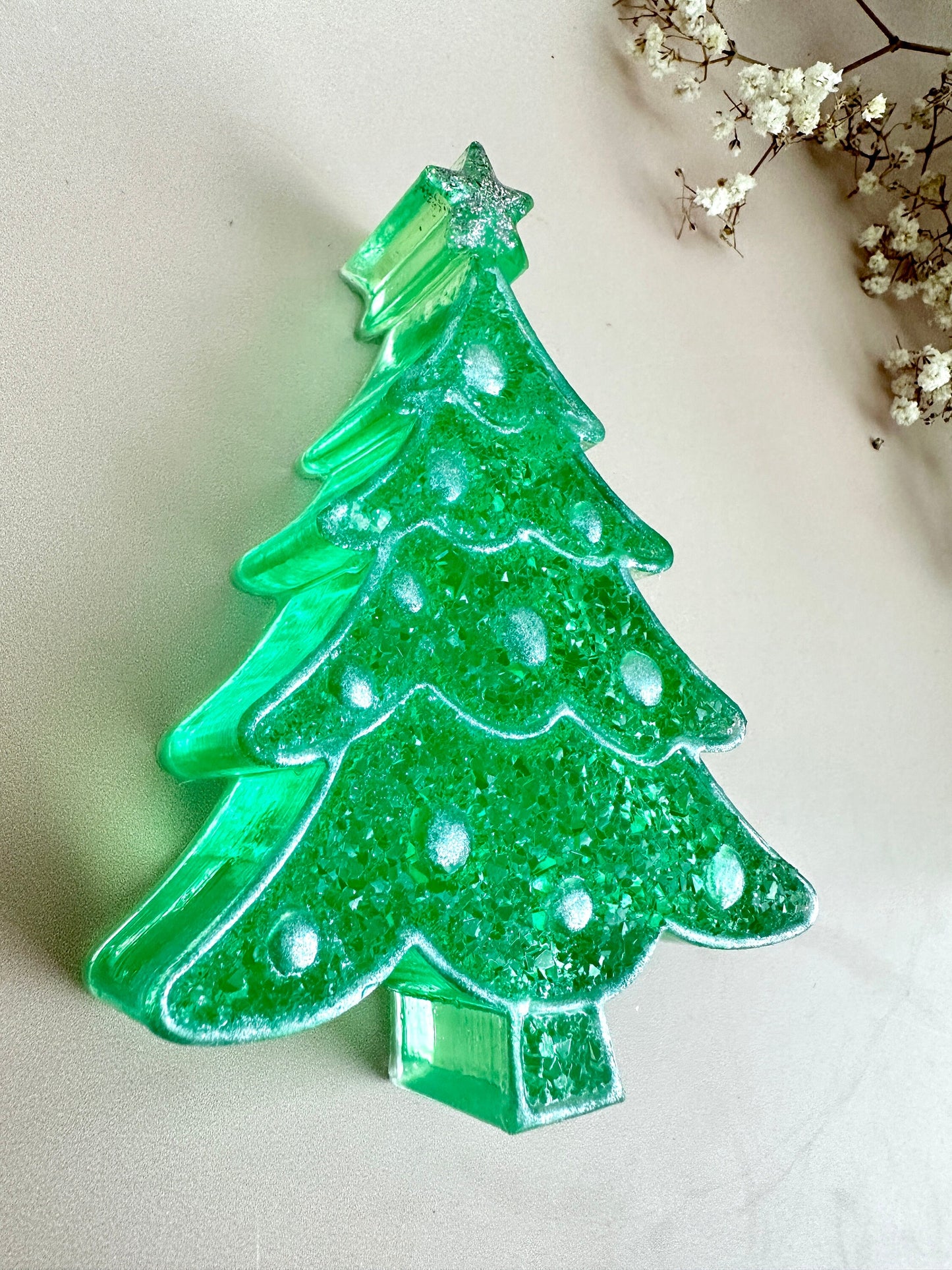 Silicone Mold - Elegant Christmas Tree with Crystal Ornaments - Perfect for Creating New Year decorations - Ideal Christmas Present