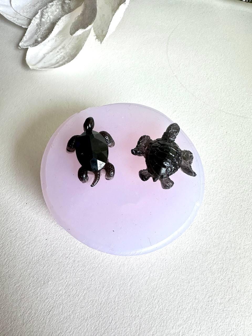 Sparkling Cutie Little Turtle and Sea Turtle Silicone Mold - Set of 2 for Charming Creations - Ideas Decor Shop