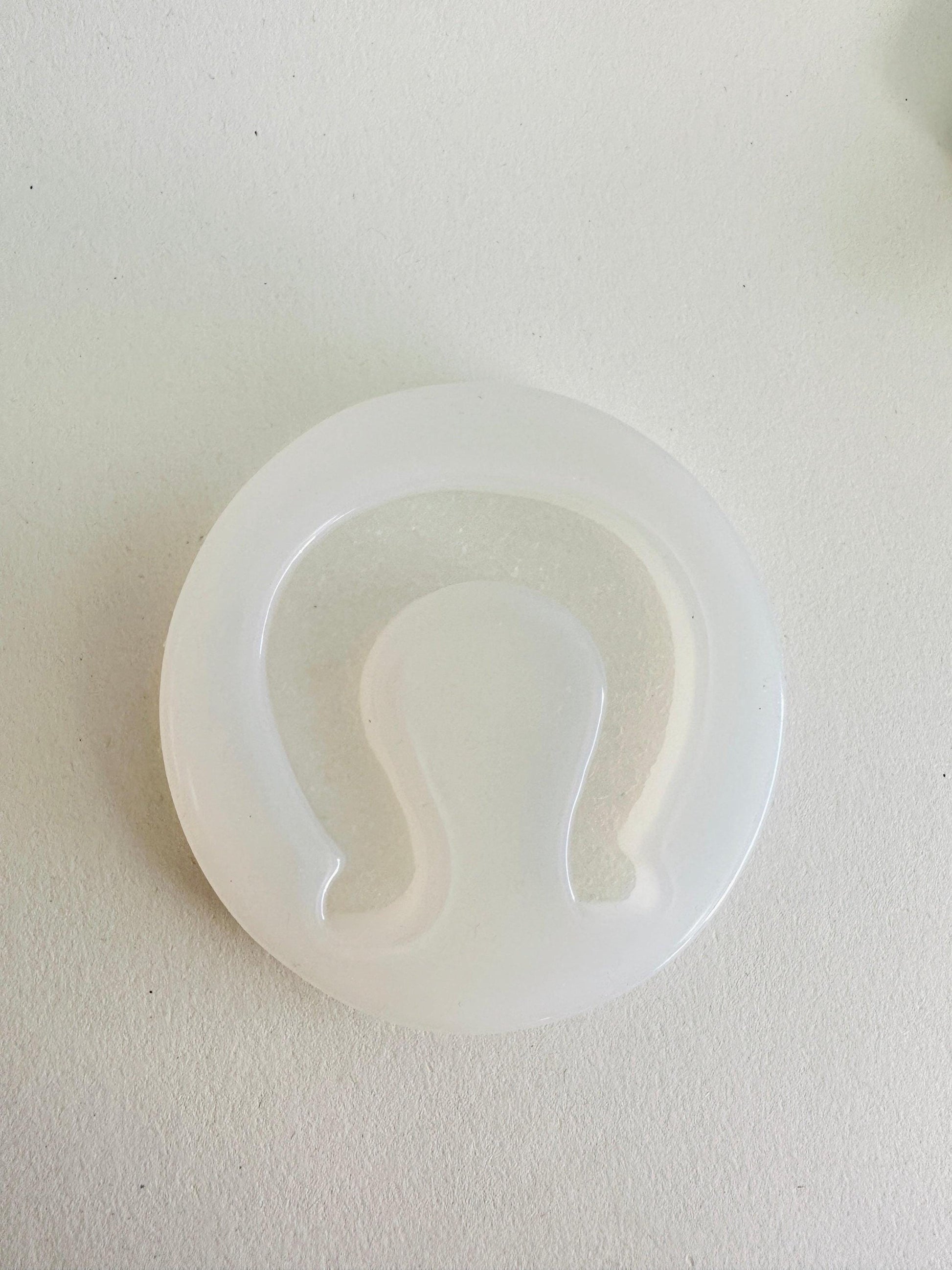 Horseshoe with Crystals Resin Silicone Mold - Sparkling DIY Craft Tool - Perfect for Jewelry Making - Unique Gift for Craft Lovers - Ideas Decor Shop