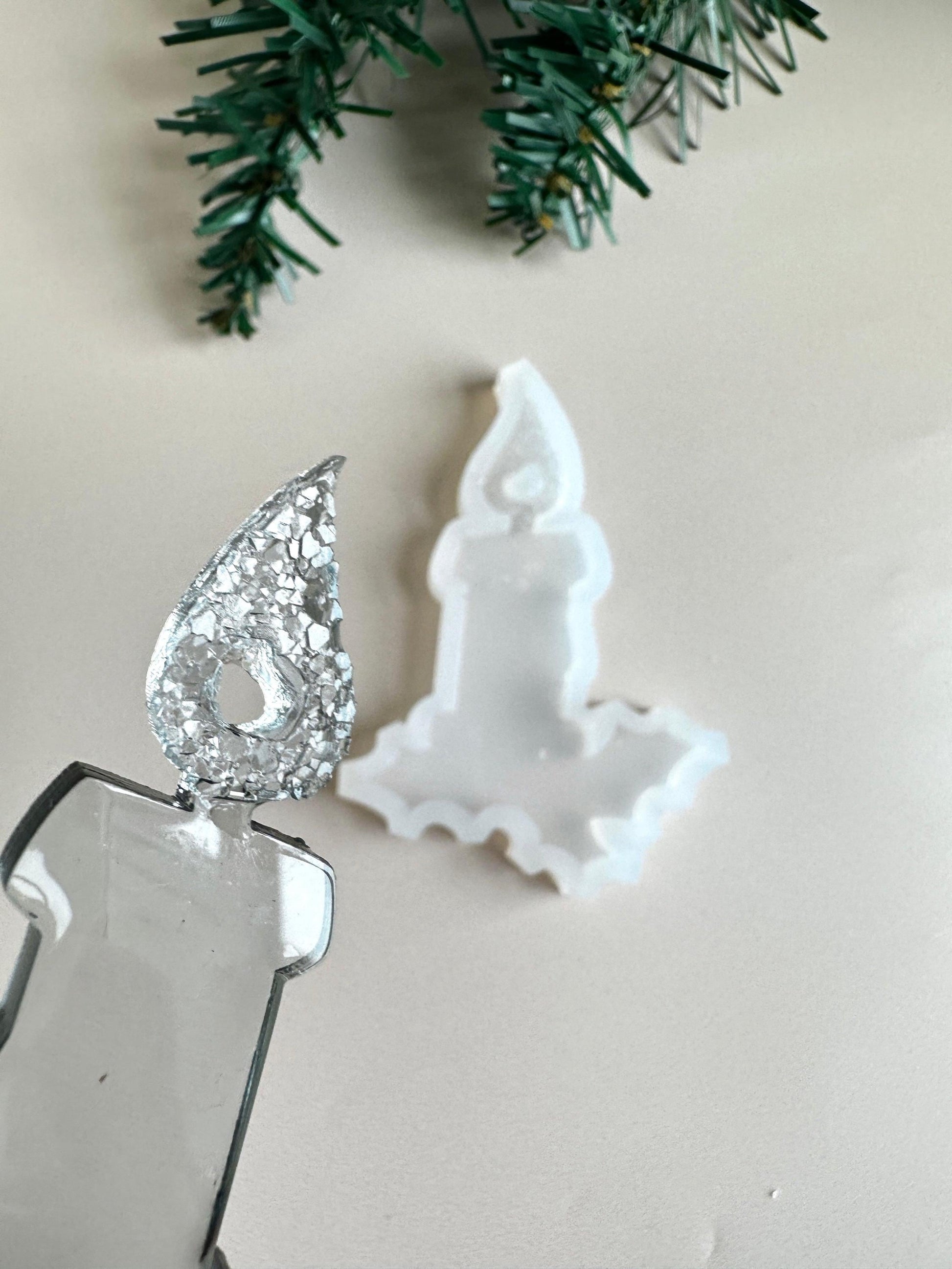 Innovative Burning Candle Christmas Tree Toys with Crystals Silicone Mold for Resin Art, Create Unique Christmas Decorations, Great Gift - Ideas Decor Shop