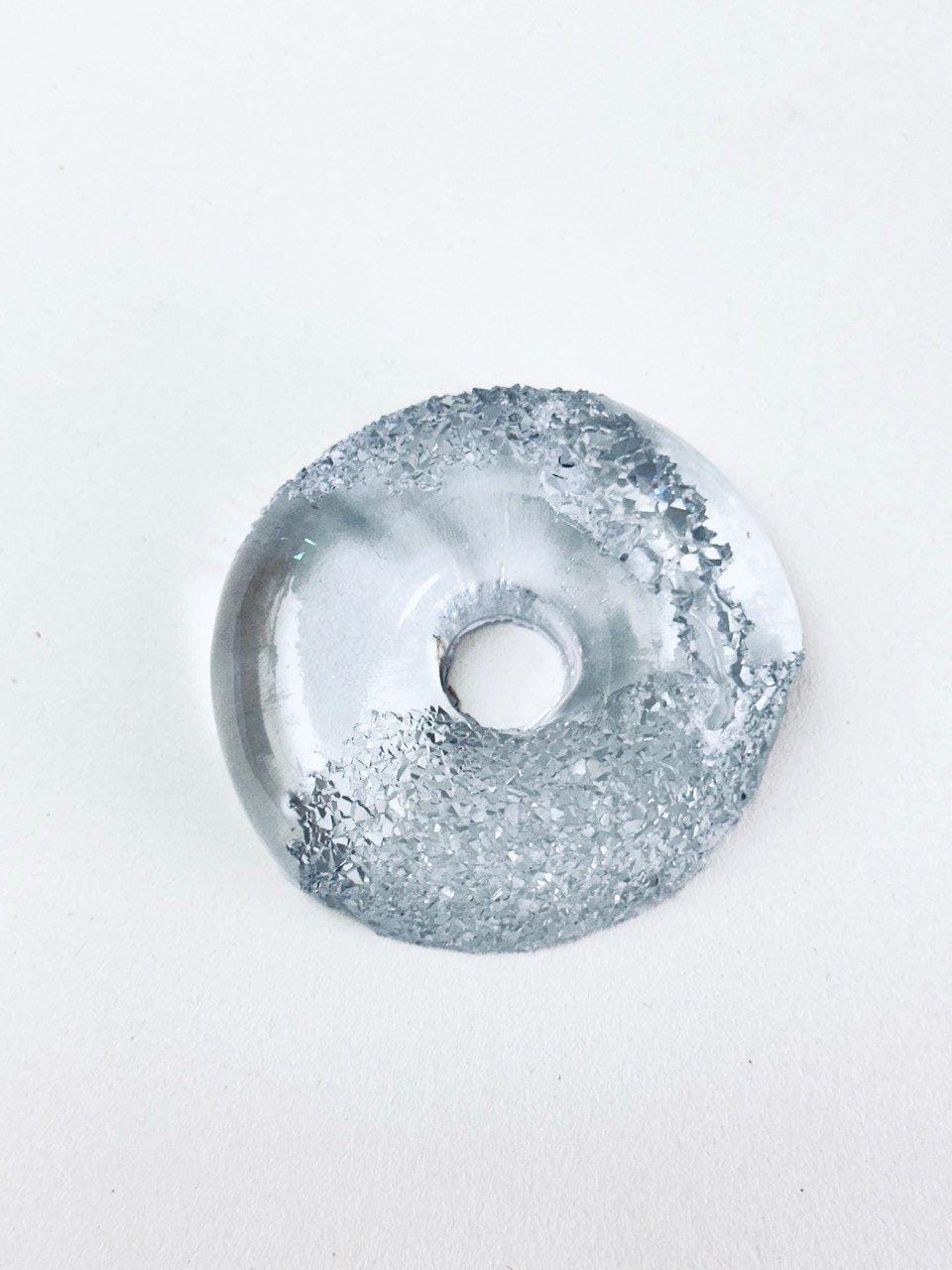 Stunning Crystal Donut Geode Silicone Mold - Ideas Decor Shop