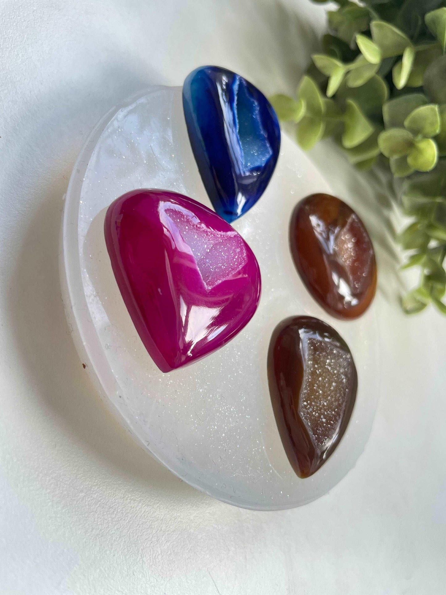 Stunning Jewelry with 4-Pc Luxury Geode Crystal Mold Set - Perfect for Silicon Druzy & Crystal Clusters - Ideas Decor Shop