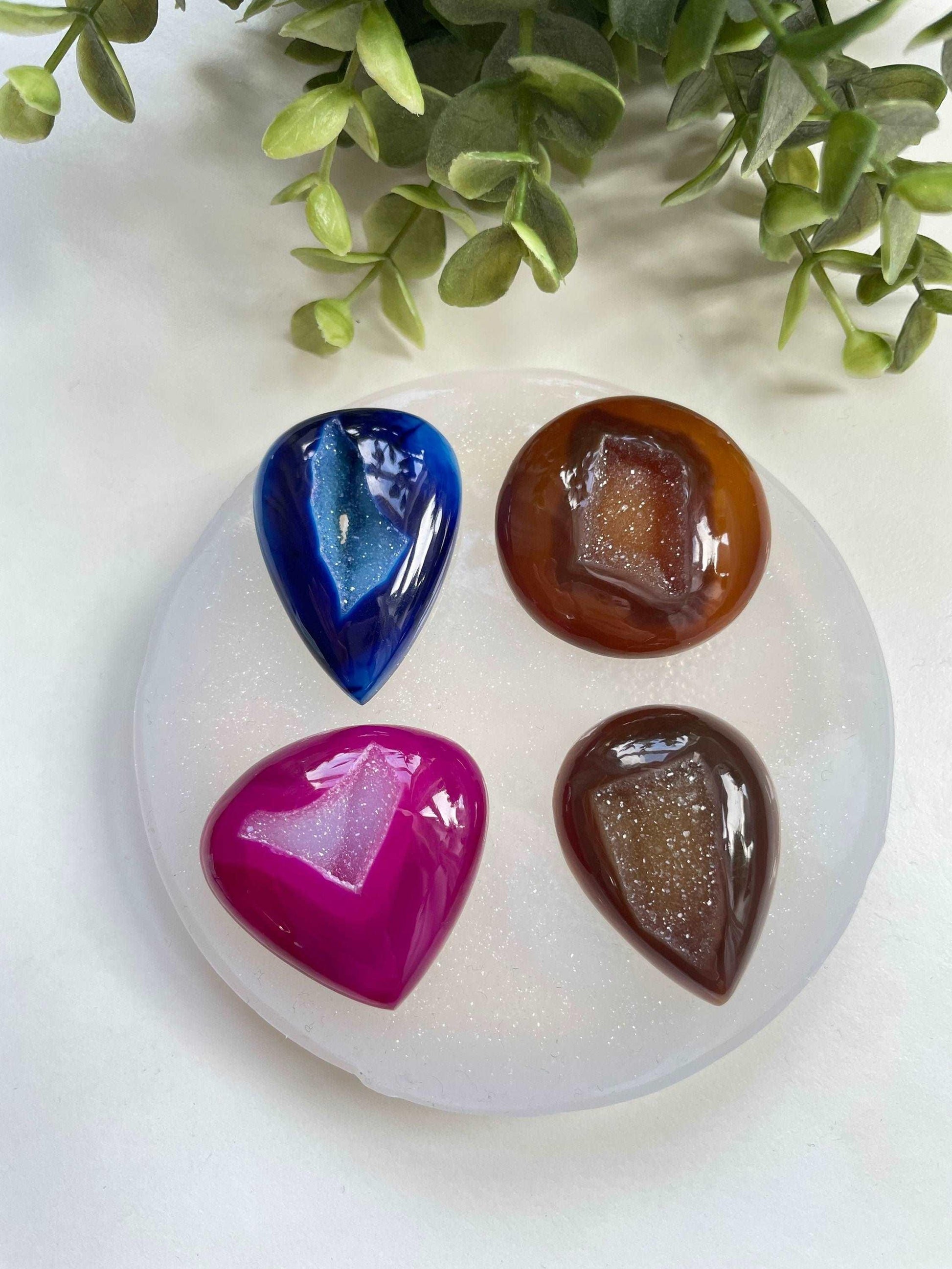 Stunning Jewelry with 4-Pc Luxury Geode Crystal Mold Set - Perfect for Silicon Druzy & Crystal Clusters - Ideas Decor Shop