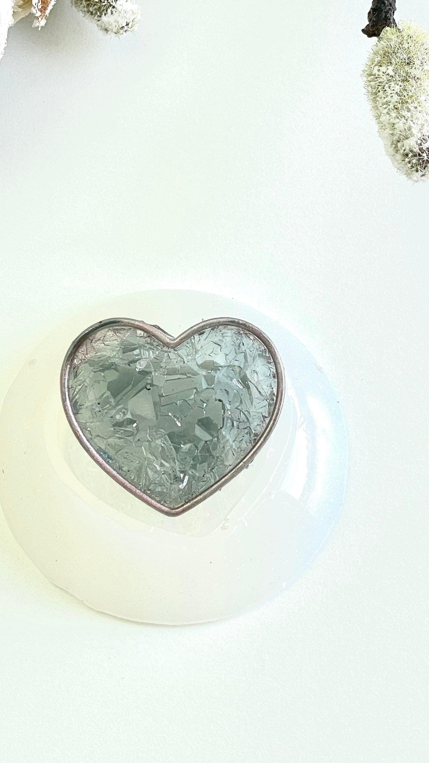 Druzy Heart Silicone Mold for Keyrings and Crystal - Like Resin Pendants