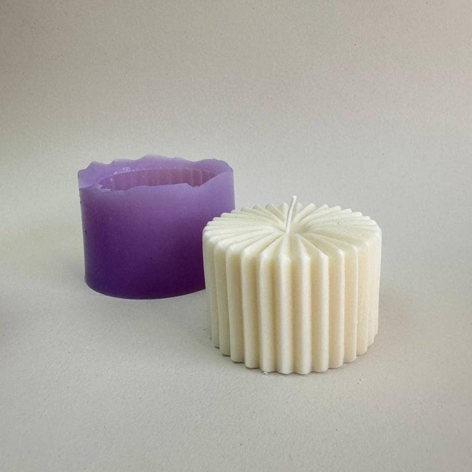 Elegant Twirl Candle Mold - Artisan Silicone Craft - Ideas Decor Shop