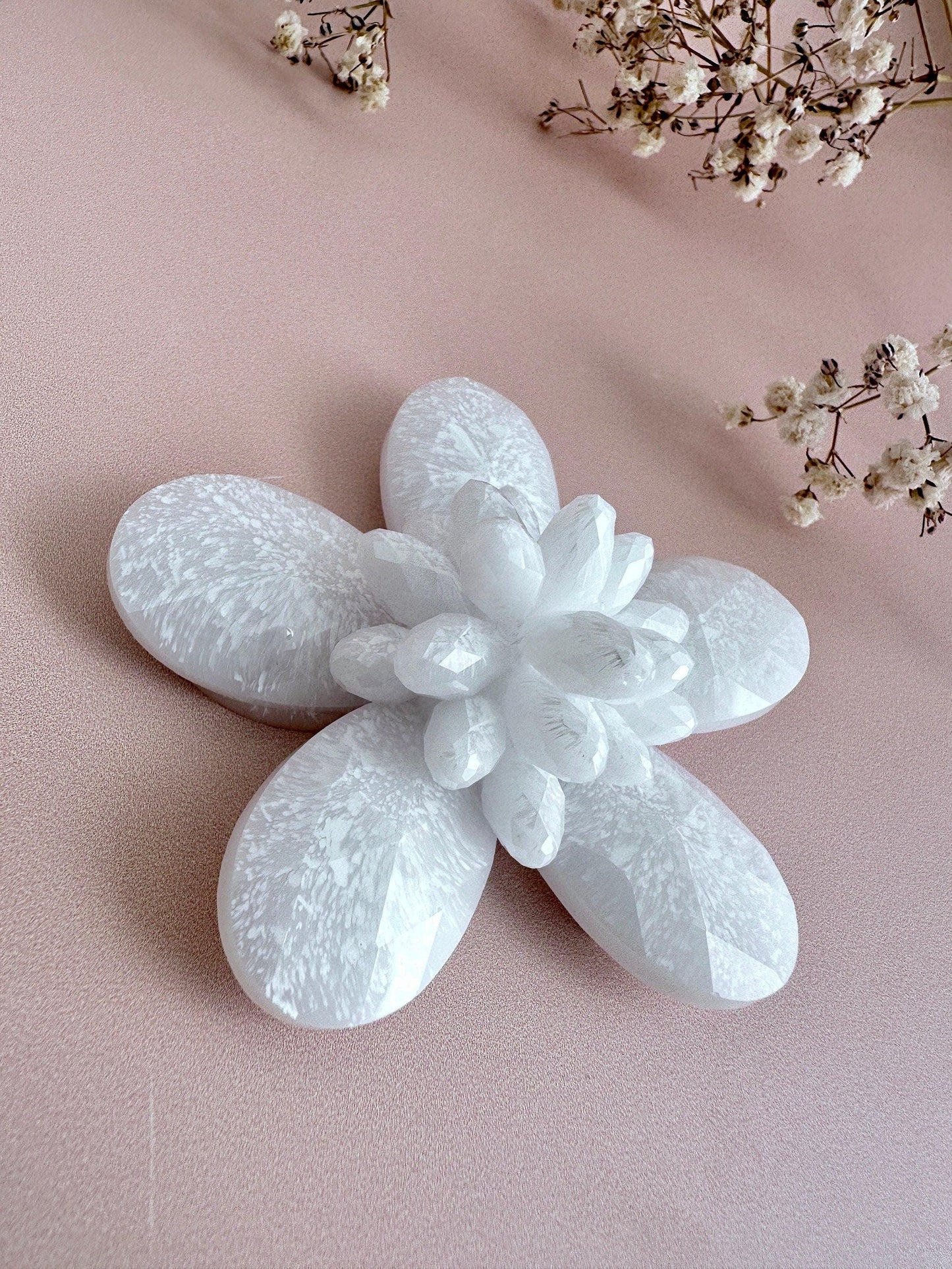 Crystal Flower Silicone Mold for Resin Art and Jewelry Crafting