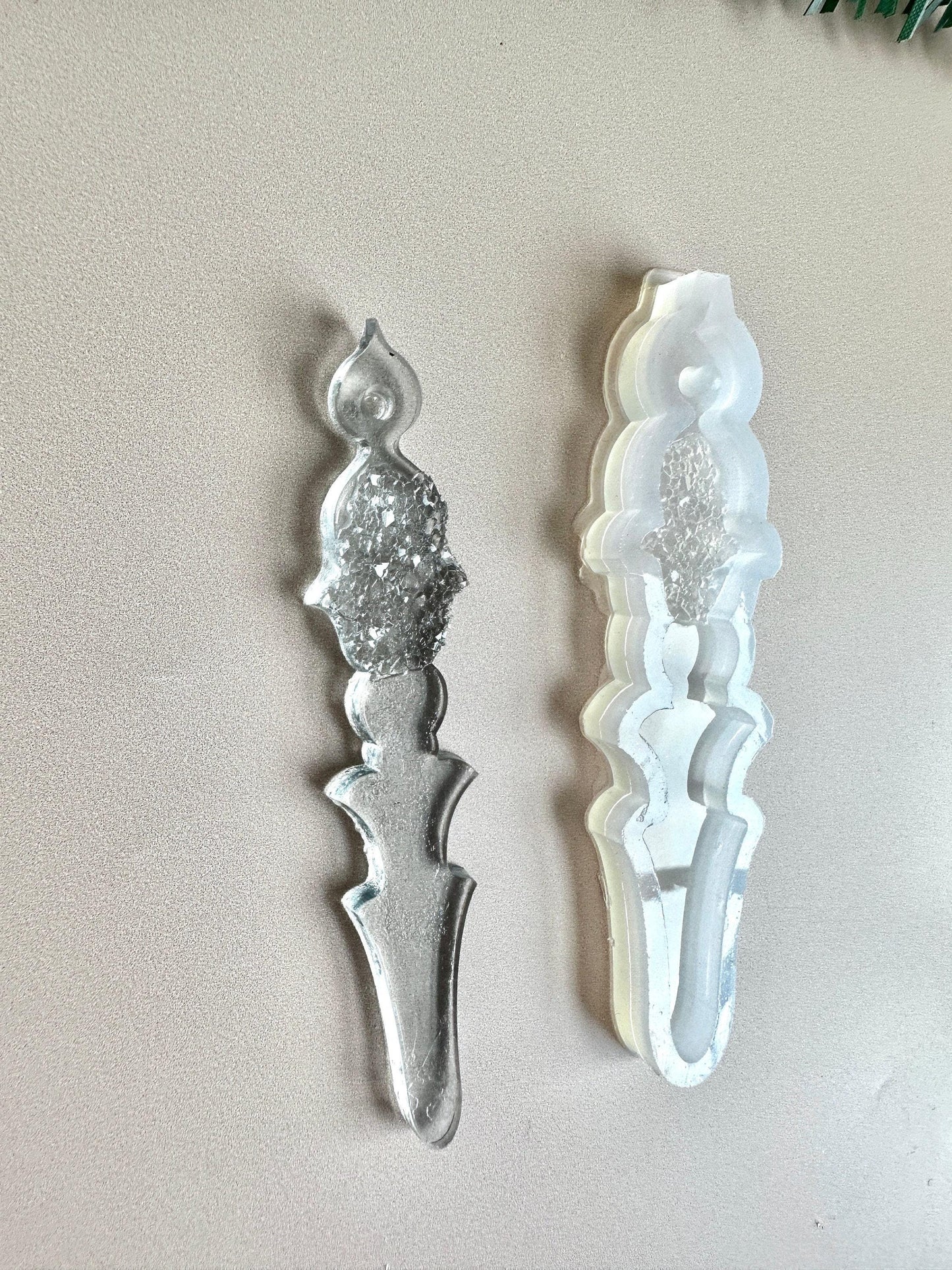 Christmas Tree Ornament Silicone Mold with Crystals - Icicle Shape for Resin Crafting